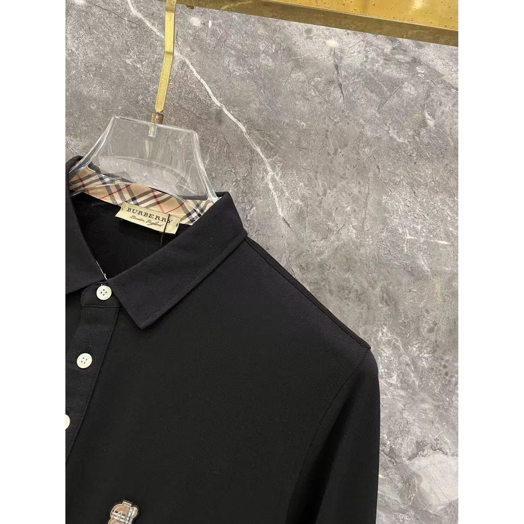 <p>Burberry 秋冬长袖Polo(782994)</p>