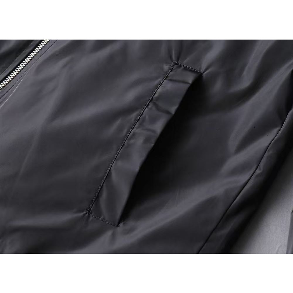 <p>BURBERRY 男士夹克外套(黑)</p>