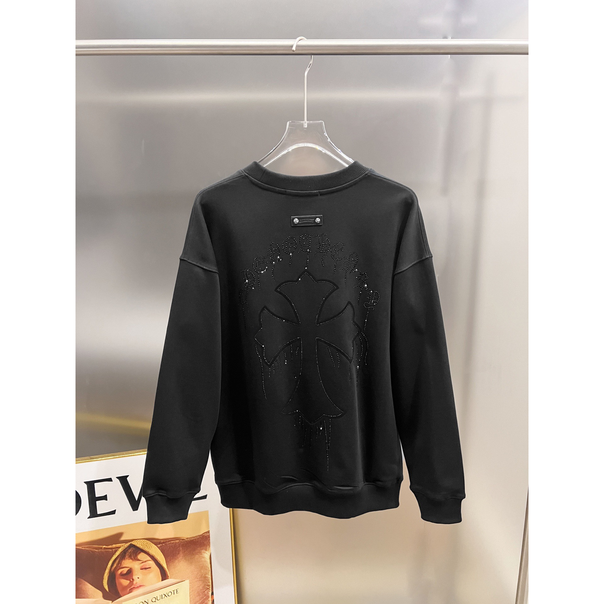 <p>CHROME HEARTS 圆领长袖卫衣(黑)</p>