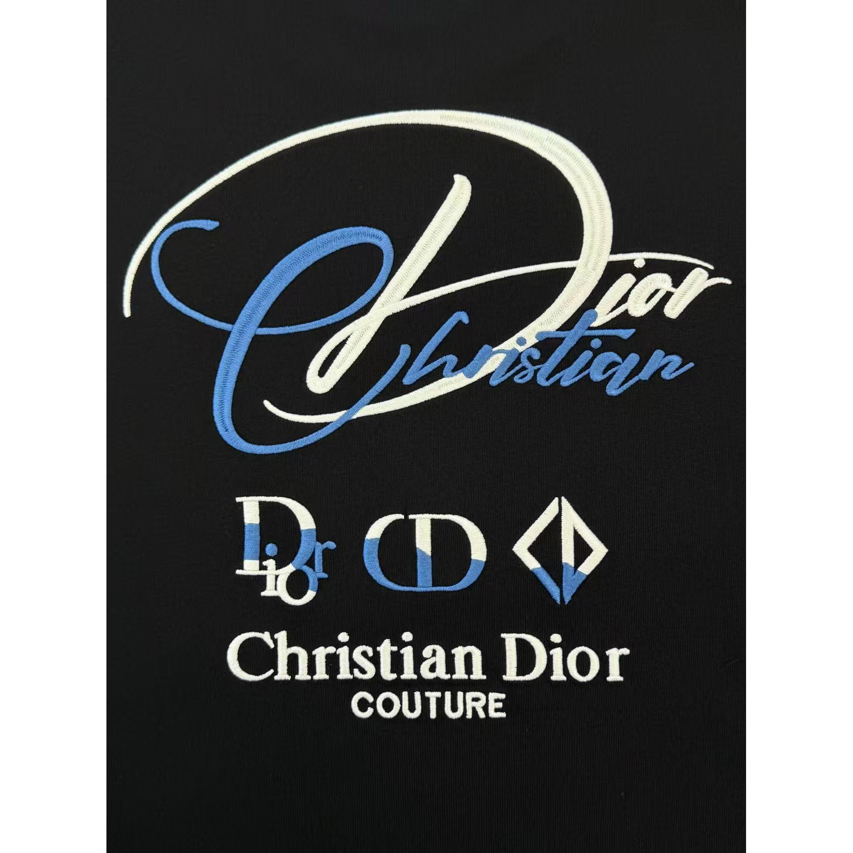 <p>DIOR&nbsp;logo短袖T恤(黑)</p>