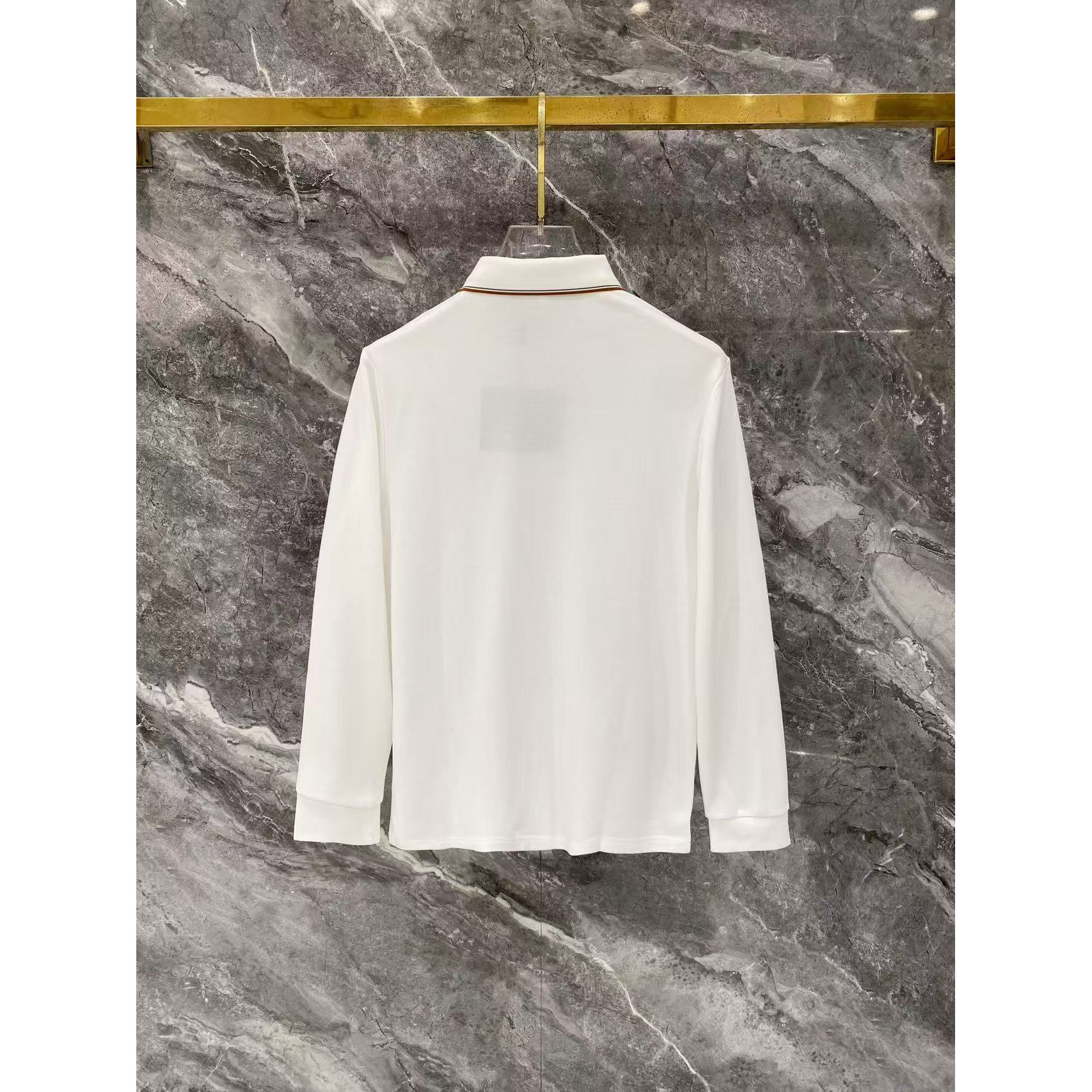 <p>Prada 秋冬长袖Polo(783010)</p>