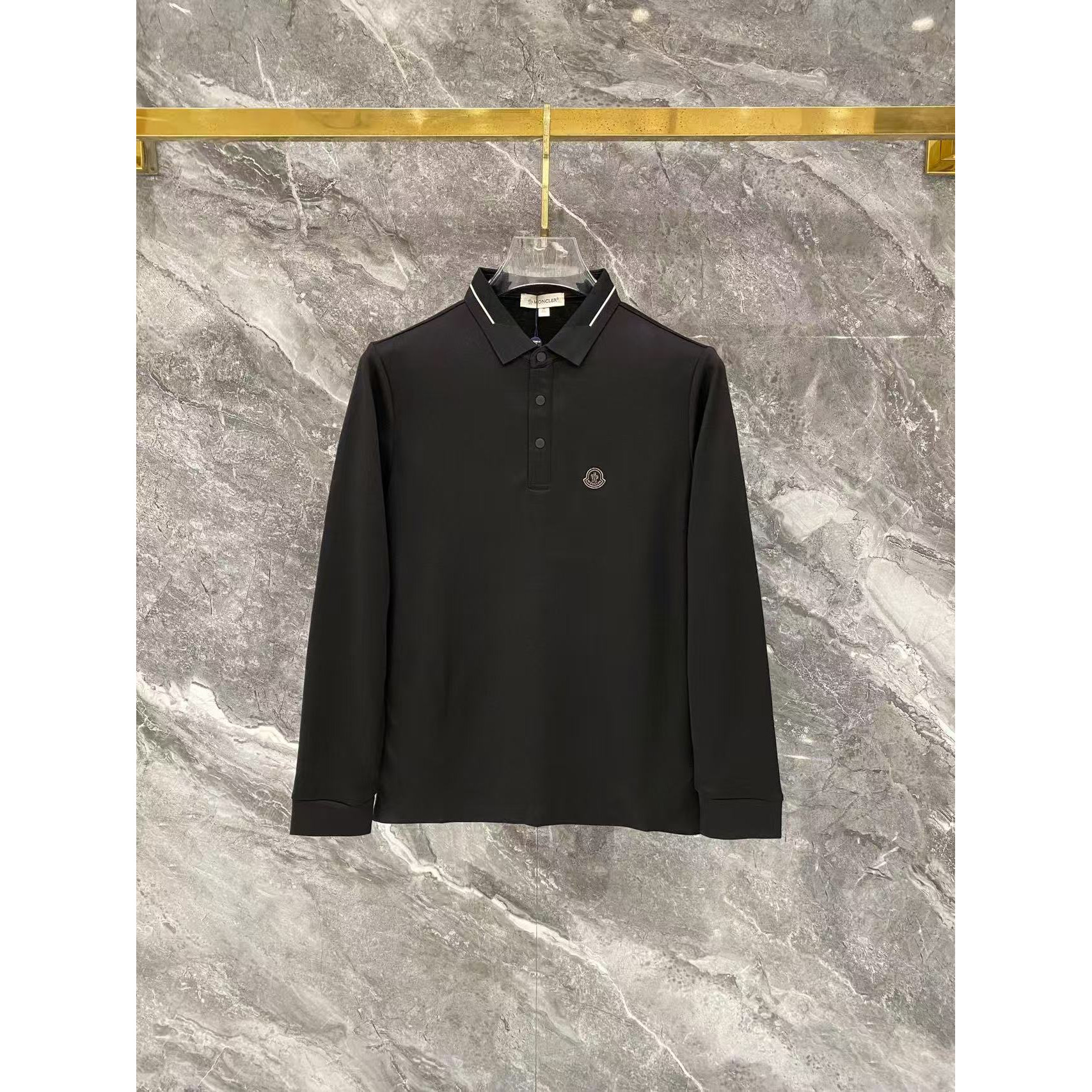 <p>MONCLER 秋冬长袖Polo(783015)</p>