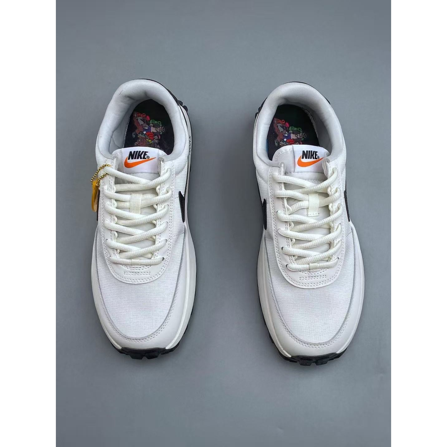 <p>Nike ACG LDV&nbsp; 越野跑鞋</p>