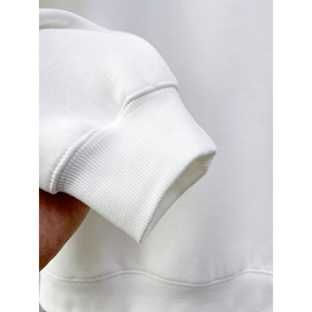 <p>DIOR 加绒圆领卫衣(白)</p>