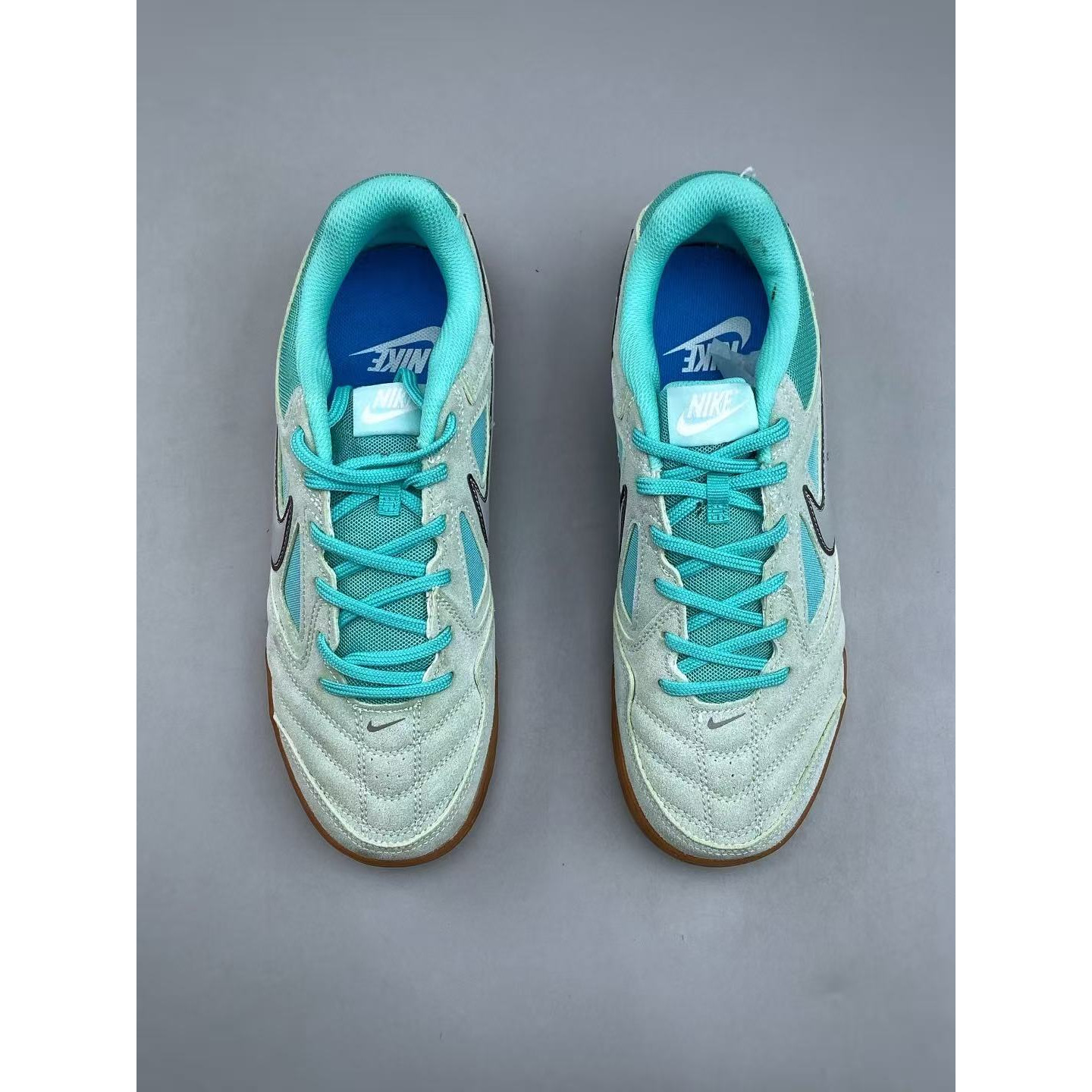 <p>NIKE GATO 低帮生活休闲鞋&nbsp;</p>