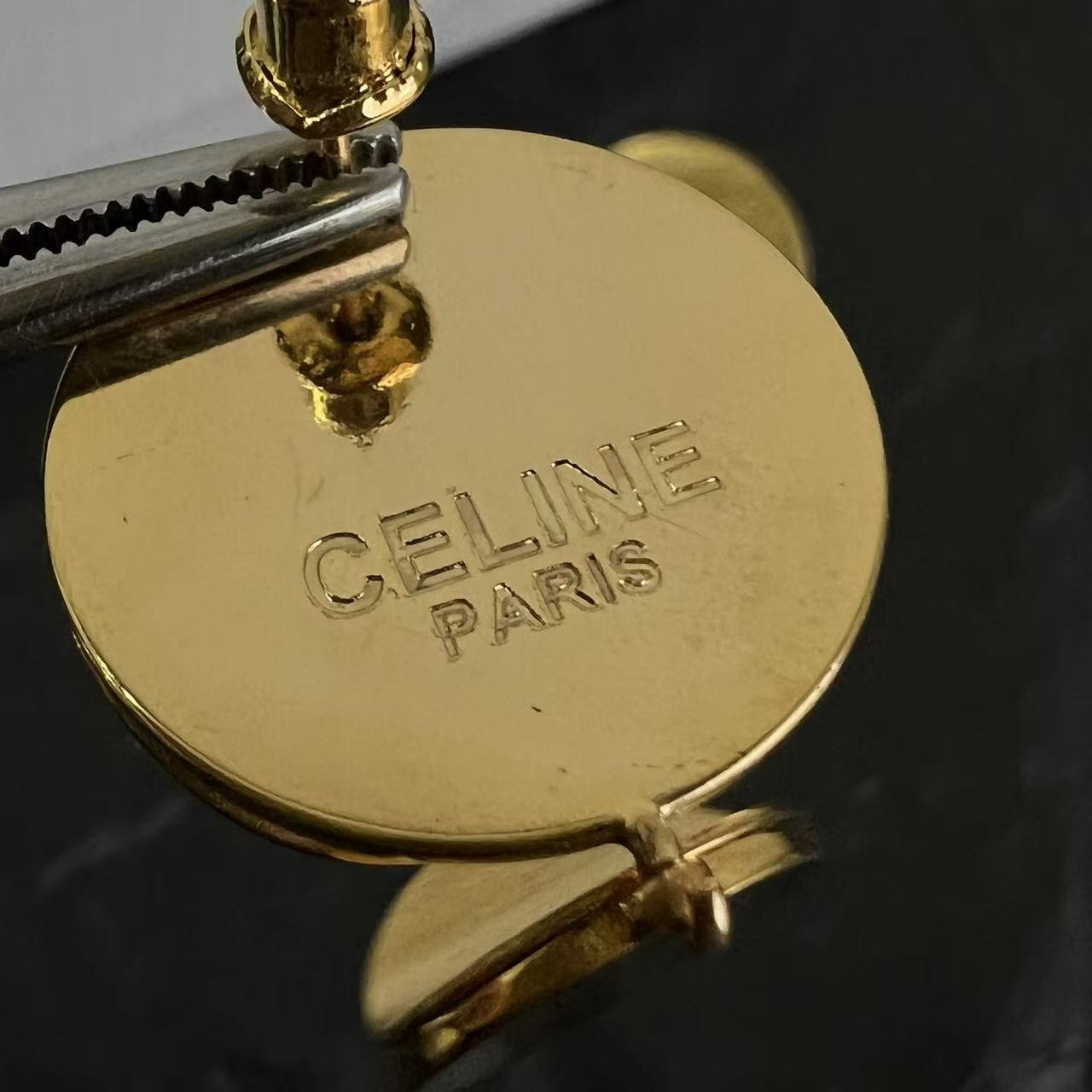 <p>Celine 耳钉</p>