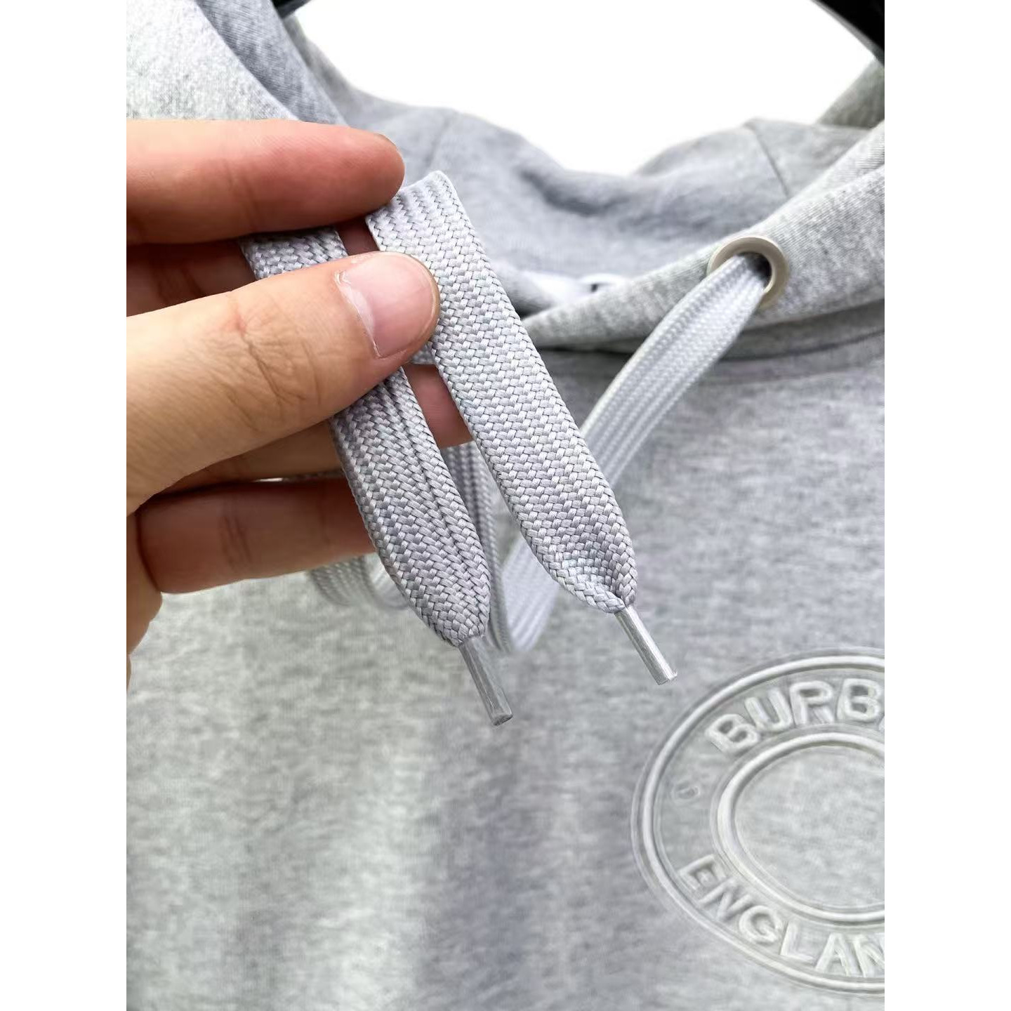 <p>BURBERRY 连帽卫衣(灰)</p>