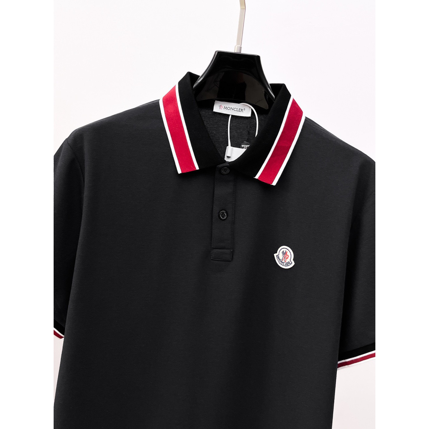 <p>Moncler Polo衫</p>