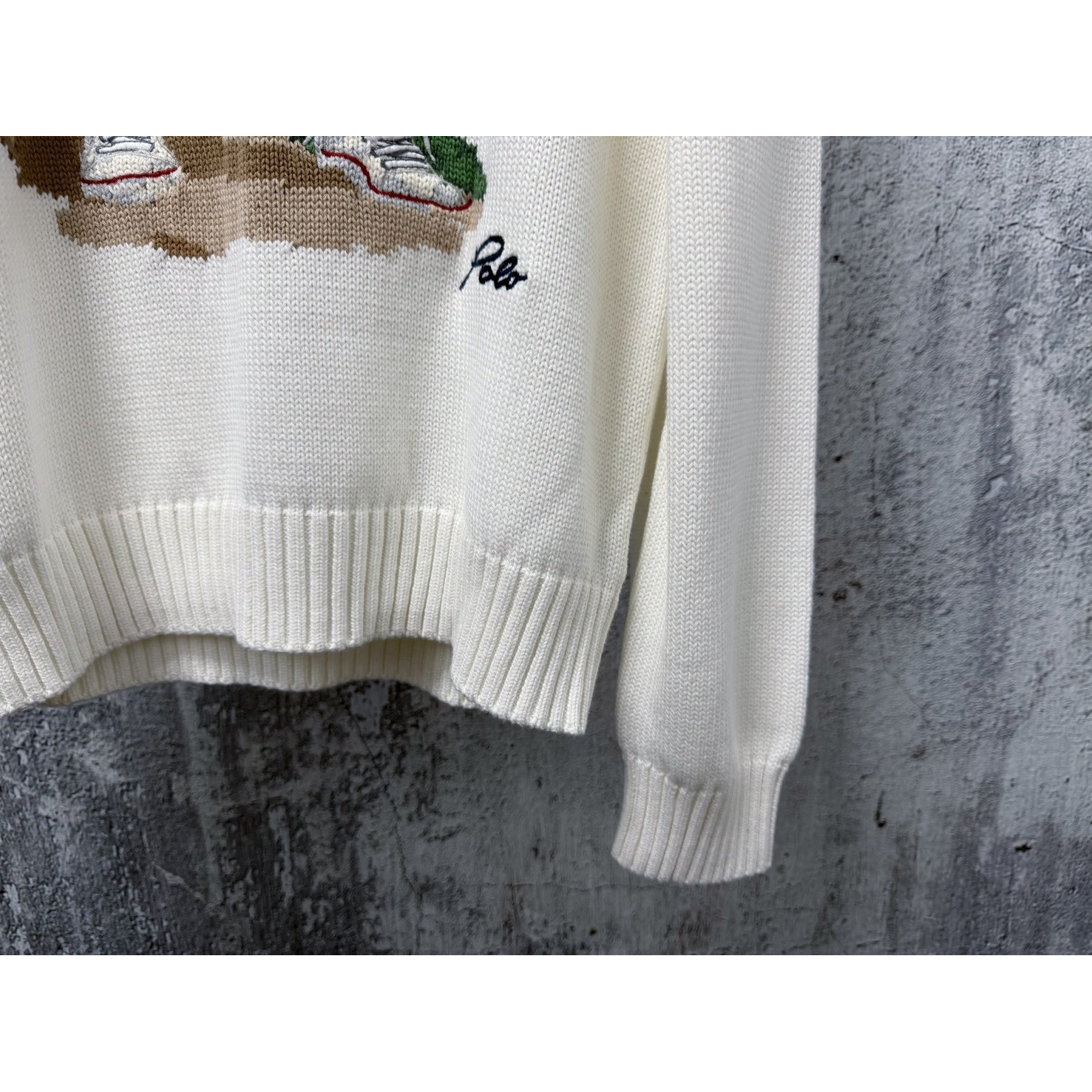 <p>Ralph Lauren 宽松版棉圆领针织衫(白)</p>