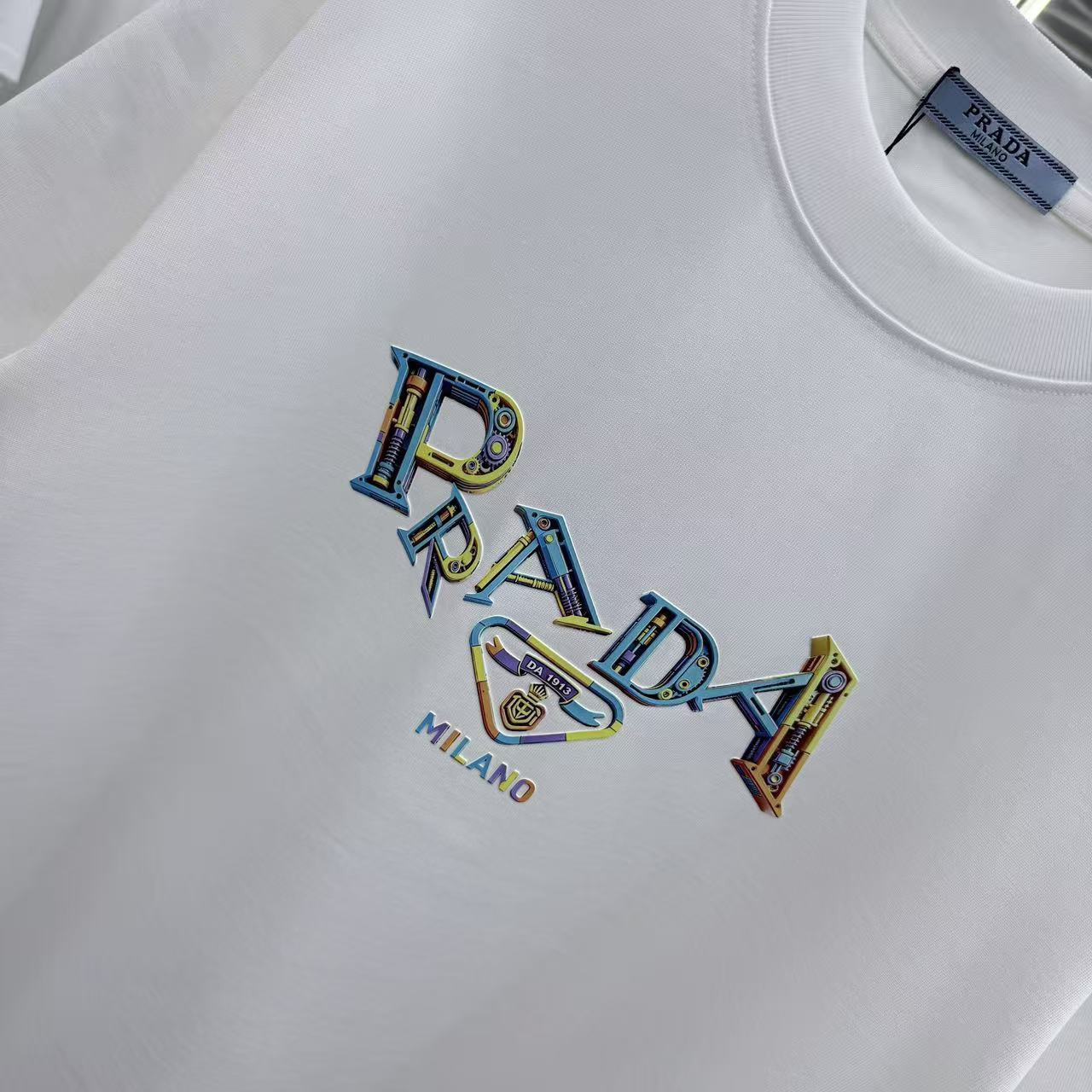 <p>Prada 圓領T恤</p>