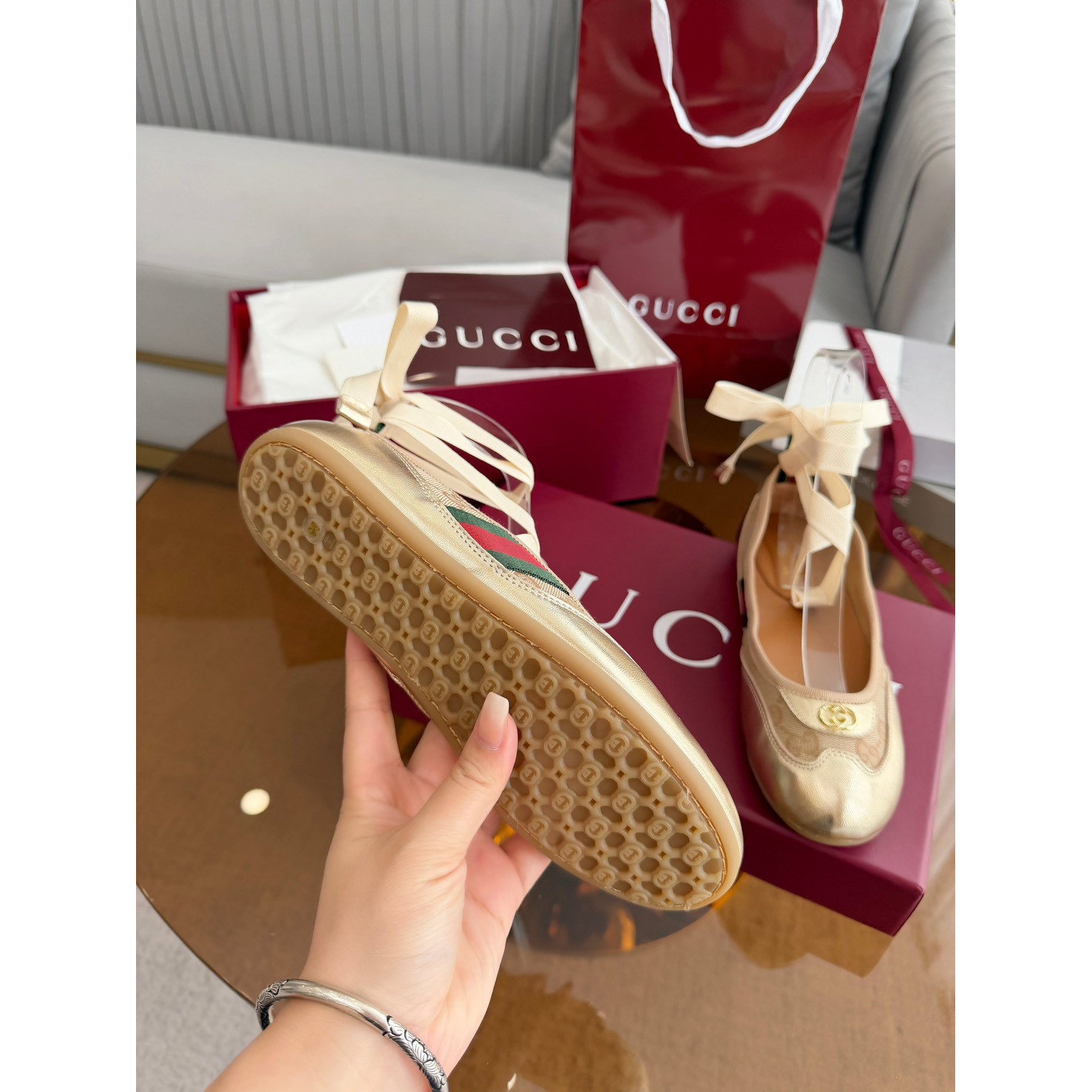 <p>GUCCI 驾车便鞋&amp;舞蹈鞋(金)</p>