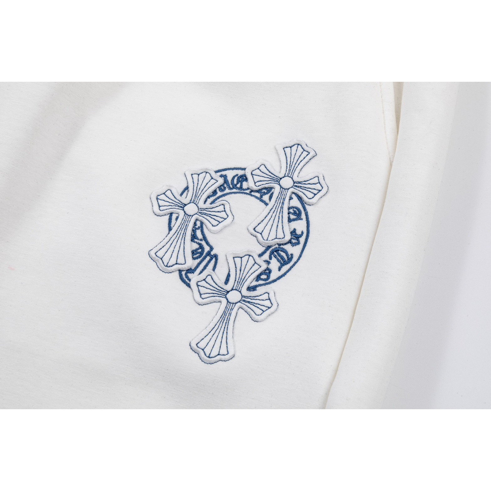 <p>CHROME HEARTS 休闲短裤(白)</p>
