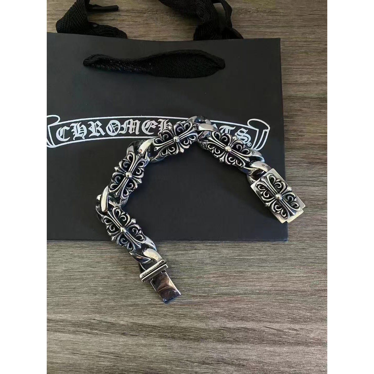 <p>CHROME HEARTS 手链</p>