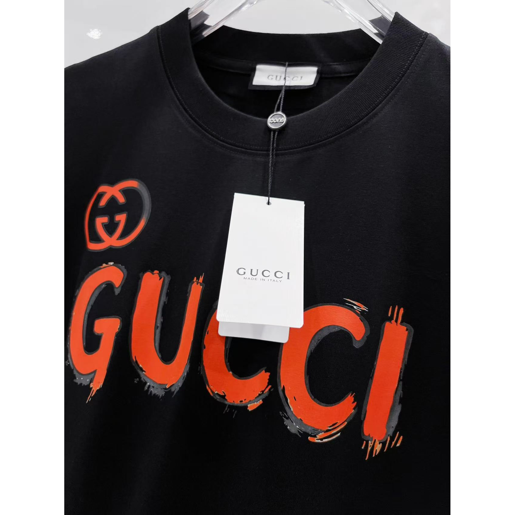 <p>GUCCI 短袖圆领T恤(黑)</p>
