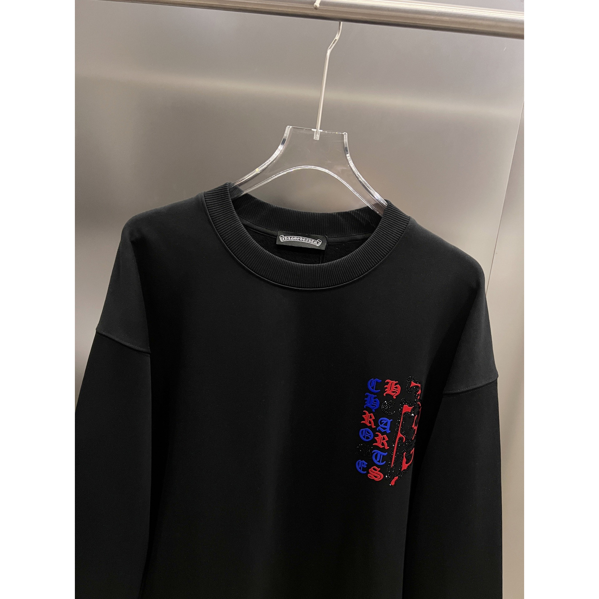 <p>CHROME HEARTS 圆领长袖卫衣(白)</p>