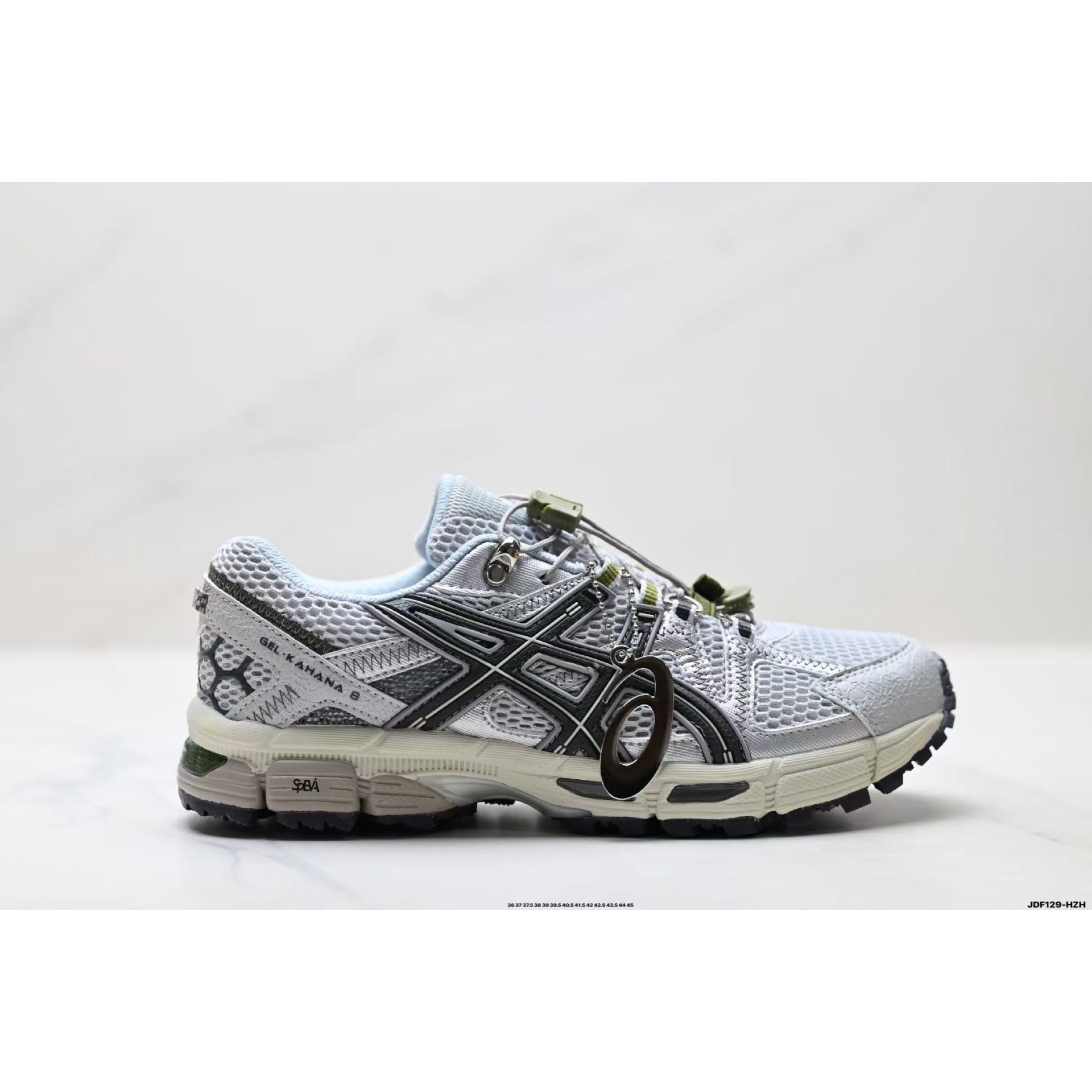 <p>Asics Gel-Kahana 8 FL&nbsp; 经典户外跑鞋(白)</p>