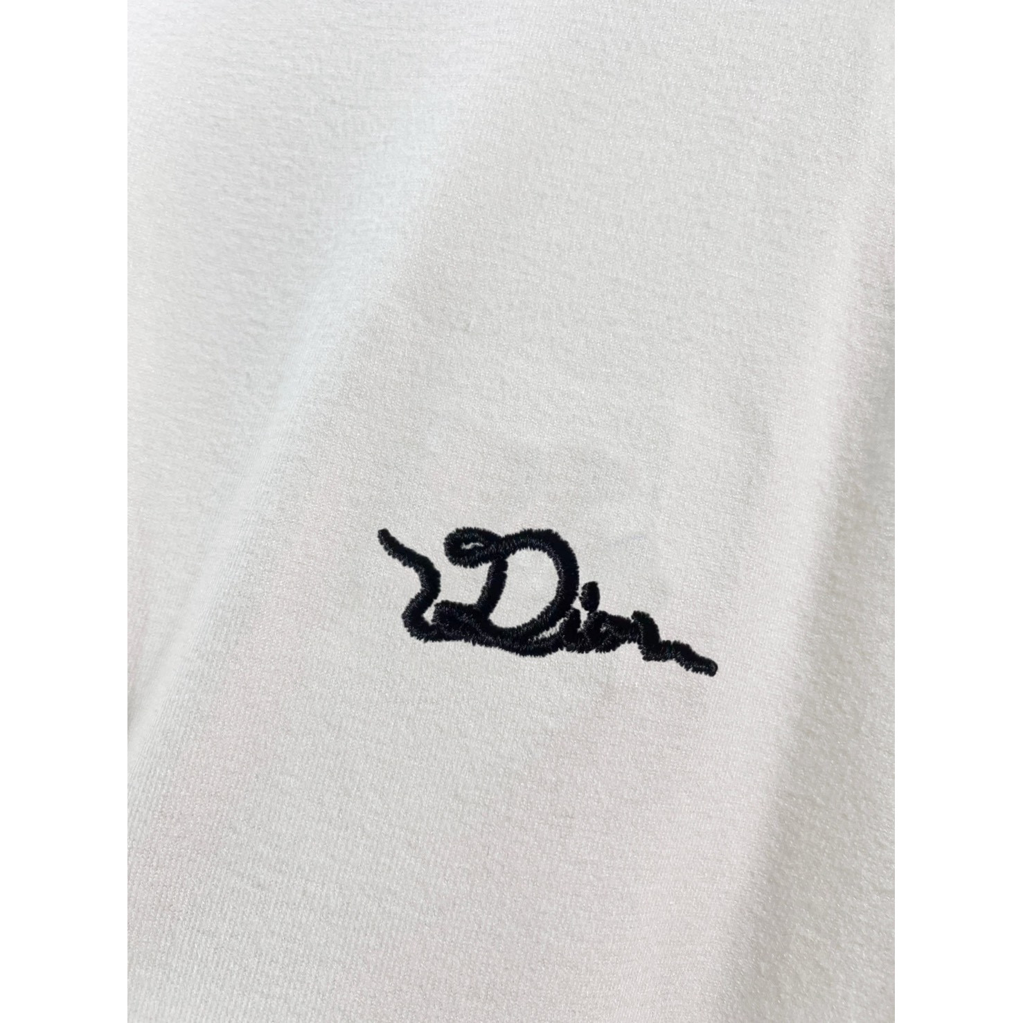 <p>DIOR 针织羊毛短袖T恤(黑)</p>