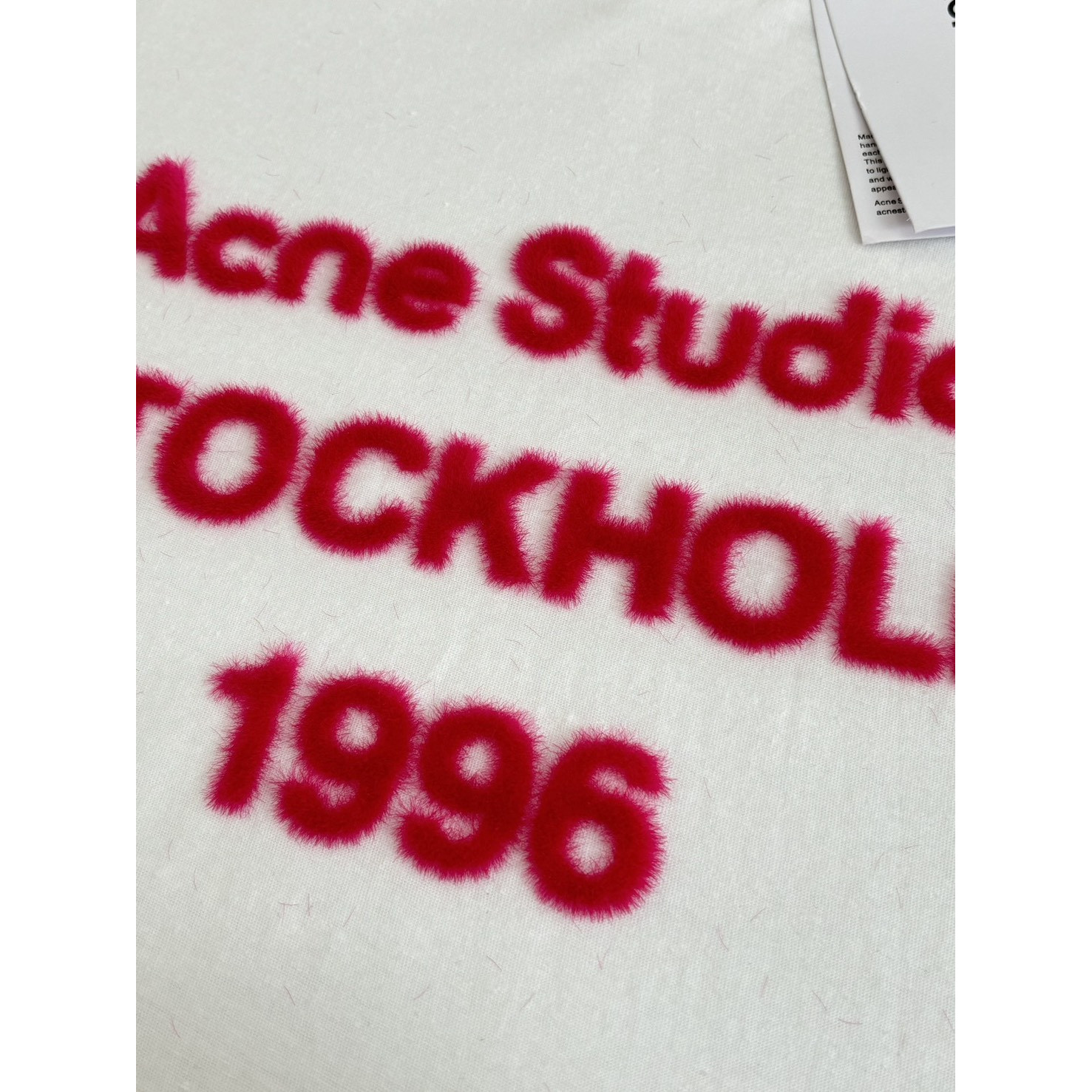 <p>Acne Studios 植绒印花棉麻长袖T恤(白)</p>