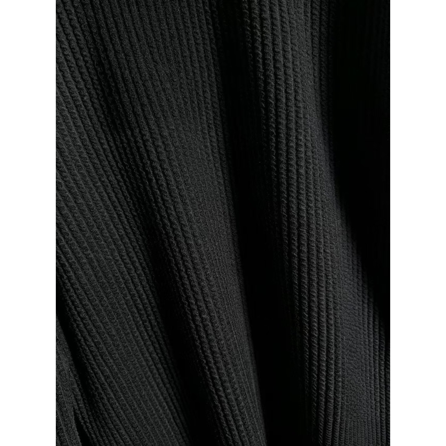 <p>Loewe 高品质男士卫衣(黑)</p>