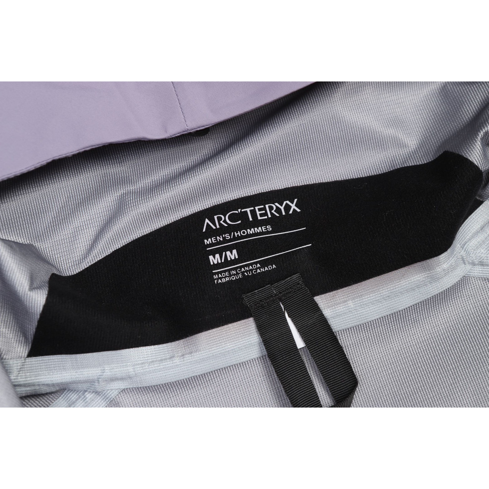 <p>ARC'TERYX Beta Jacket JK硬壳连帽冲锋衣(紫)</p>