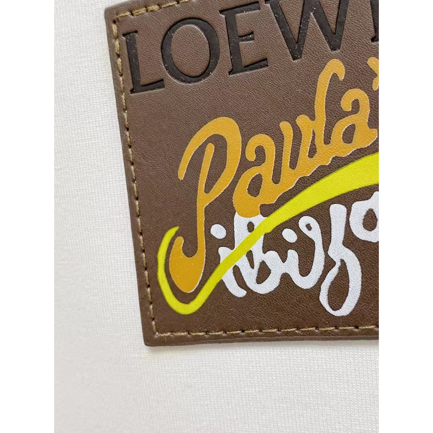 <p>LOEWE 太空棉卫衣(白)</p>