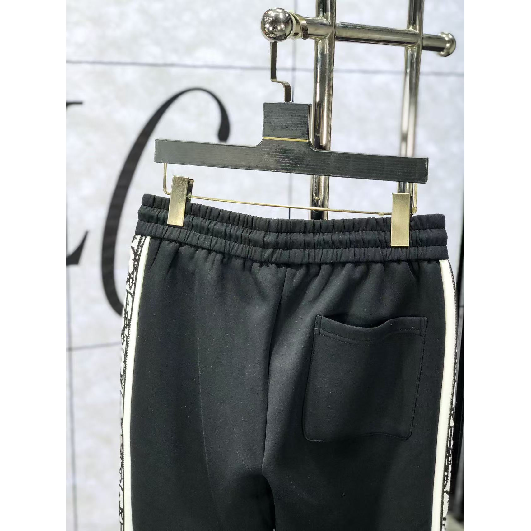 <p>DIOR 高品质时尚休闲裤(782945)</p>