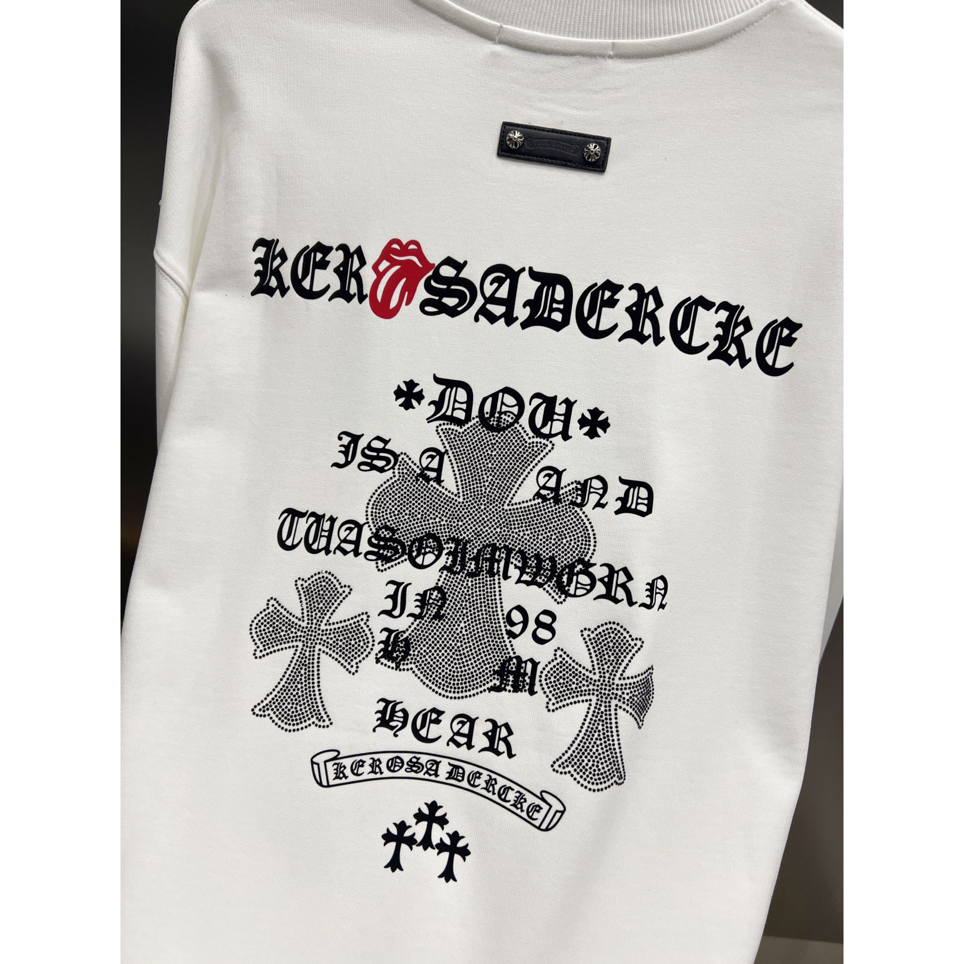 <p>CHROME HEARTS 圆领长袖卫衣(白)</p>