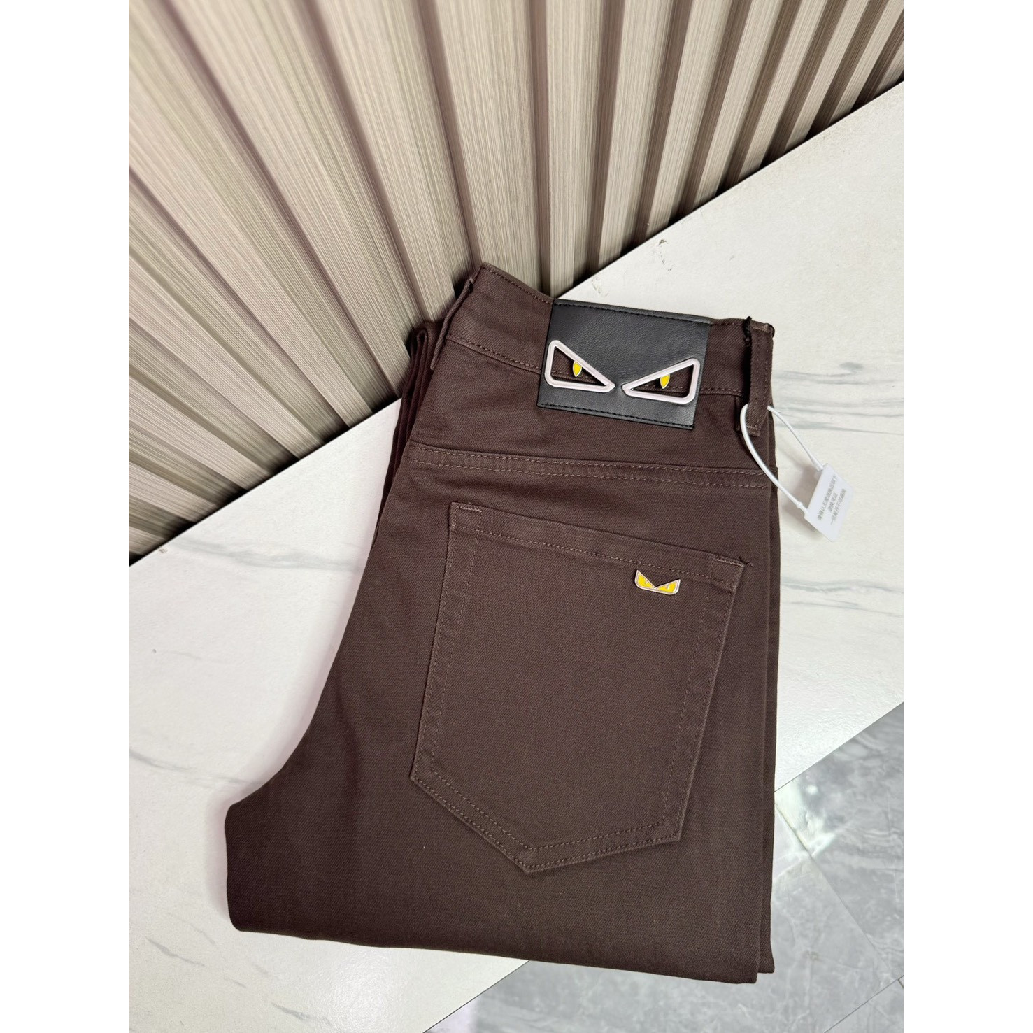 <p>FENDI 休閒牛仔褲</p>