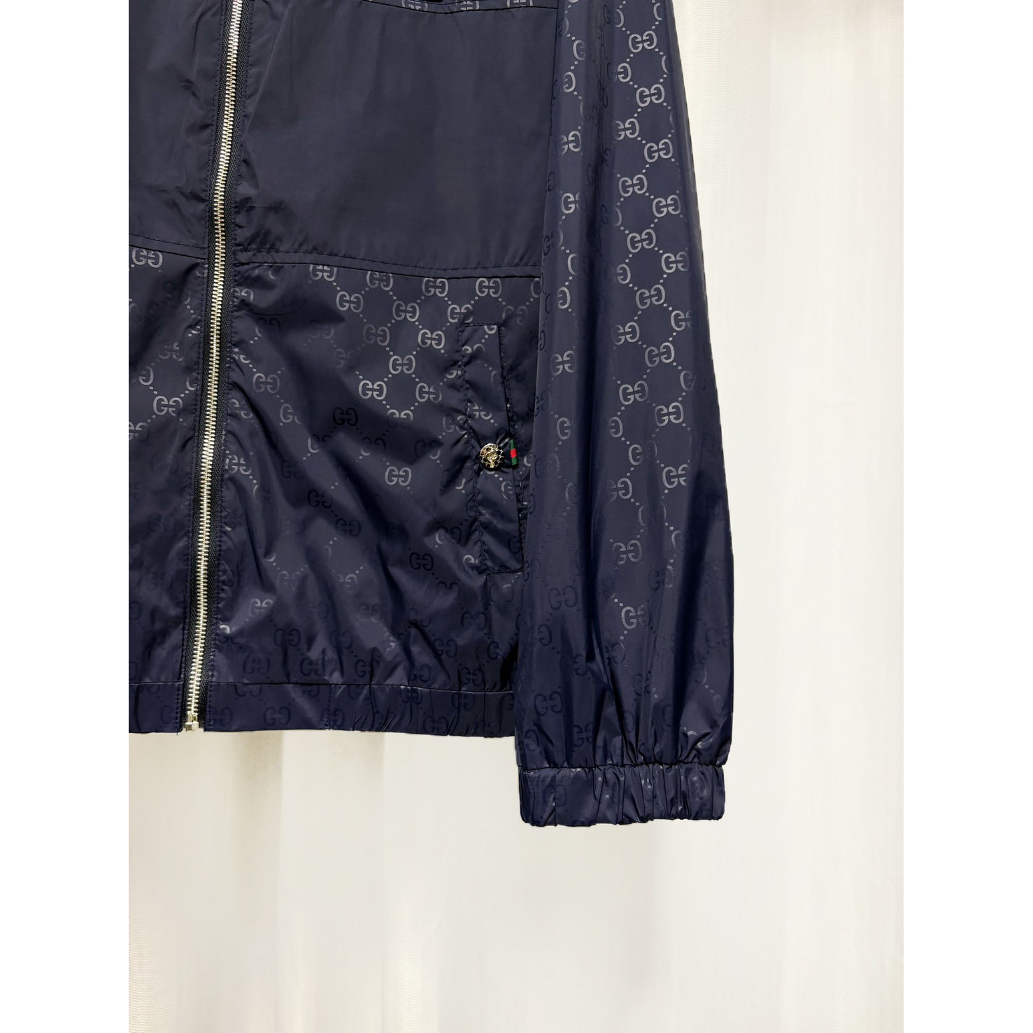 <p>Gucci 夹克外套</p>