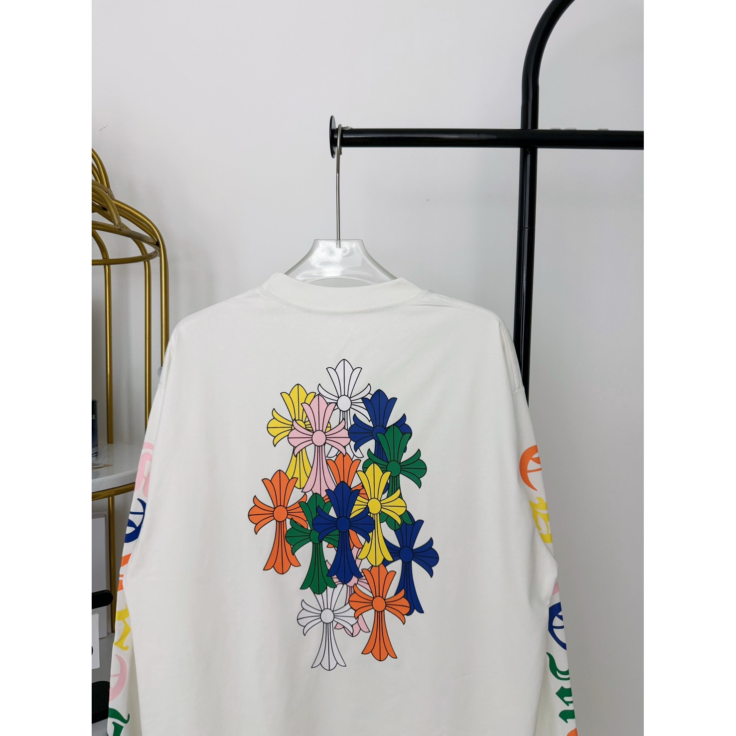 <p>Chrome Hearts 彩色十字圆领长T(HE272白)</p>