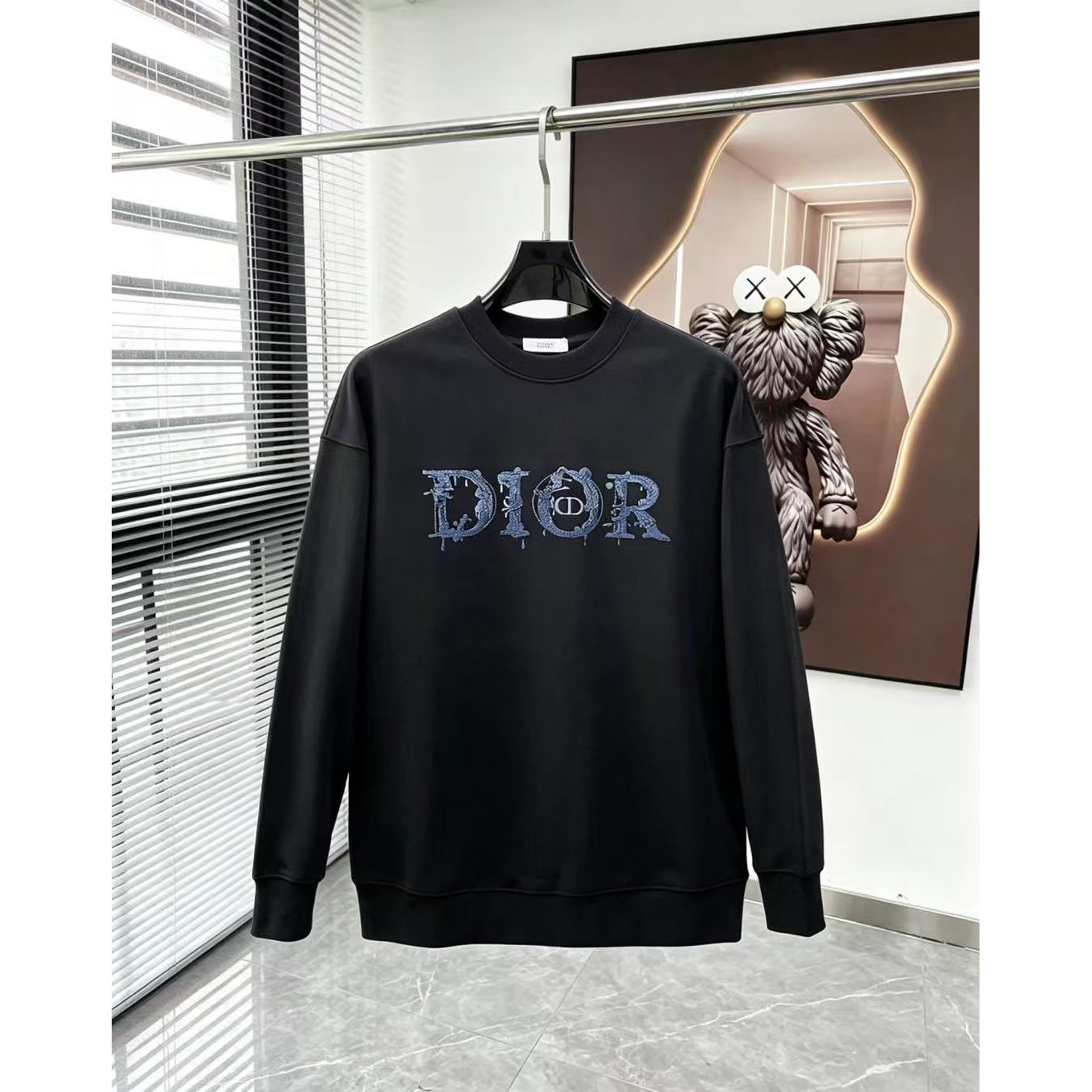 <p>DIOR 圓領長袖T恤(黑)</p>