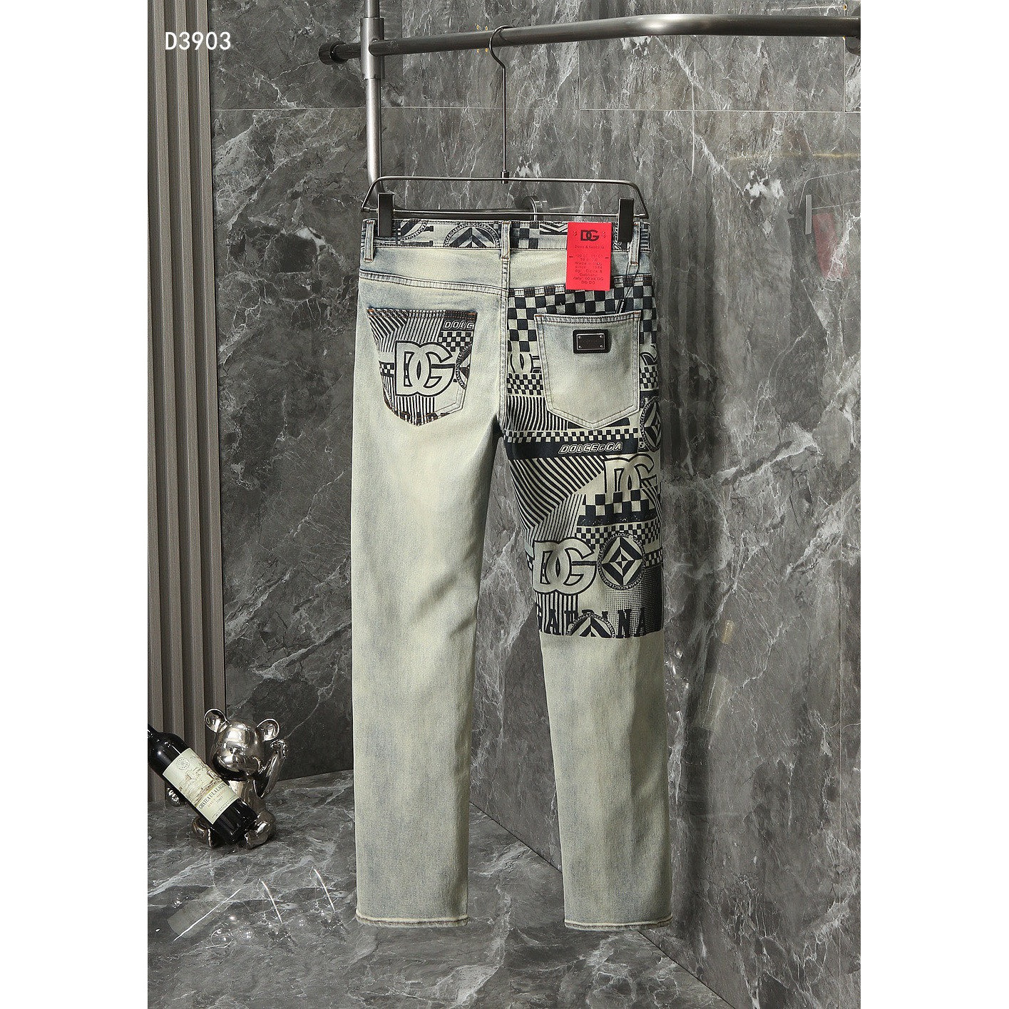 <p>D&amp;G 牛仔裤(D3903)</p>