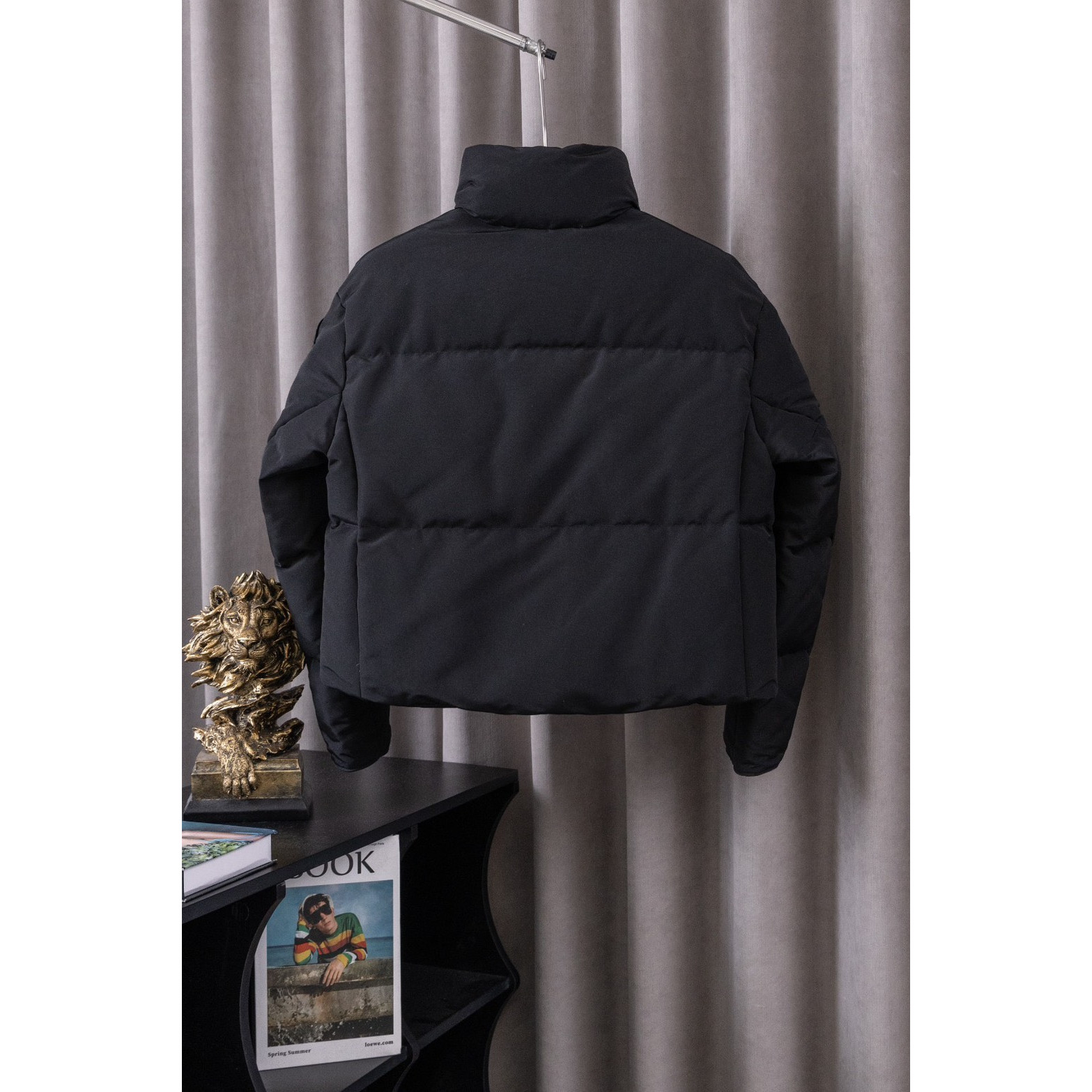 <p>Canada Goose Junction Cropped Puffer 2066 短款羽绒服(黑色)</p>