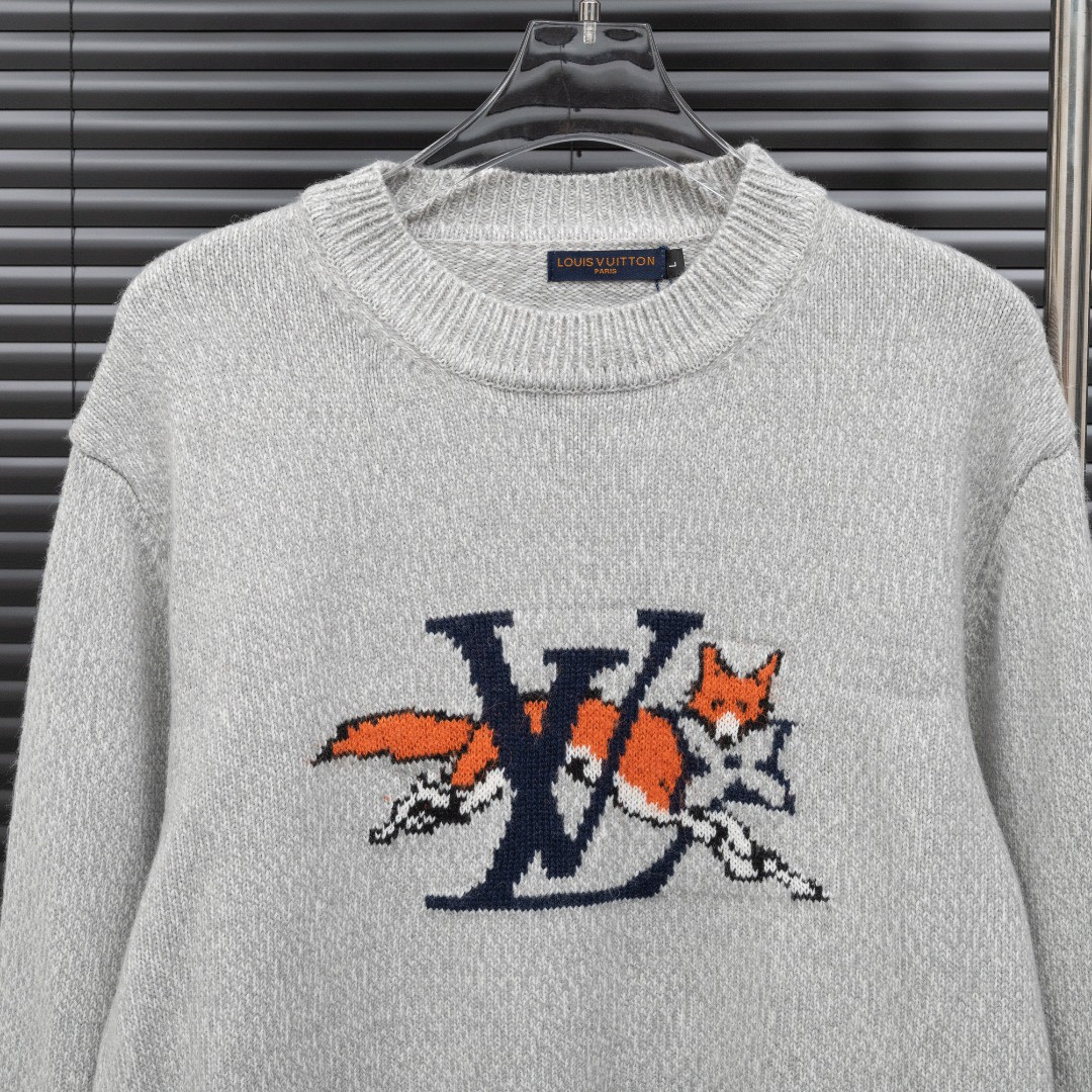 <p>LV 路易威登狐狸动物长袖毛衣(白)</p>