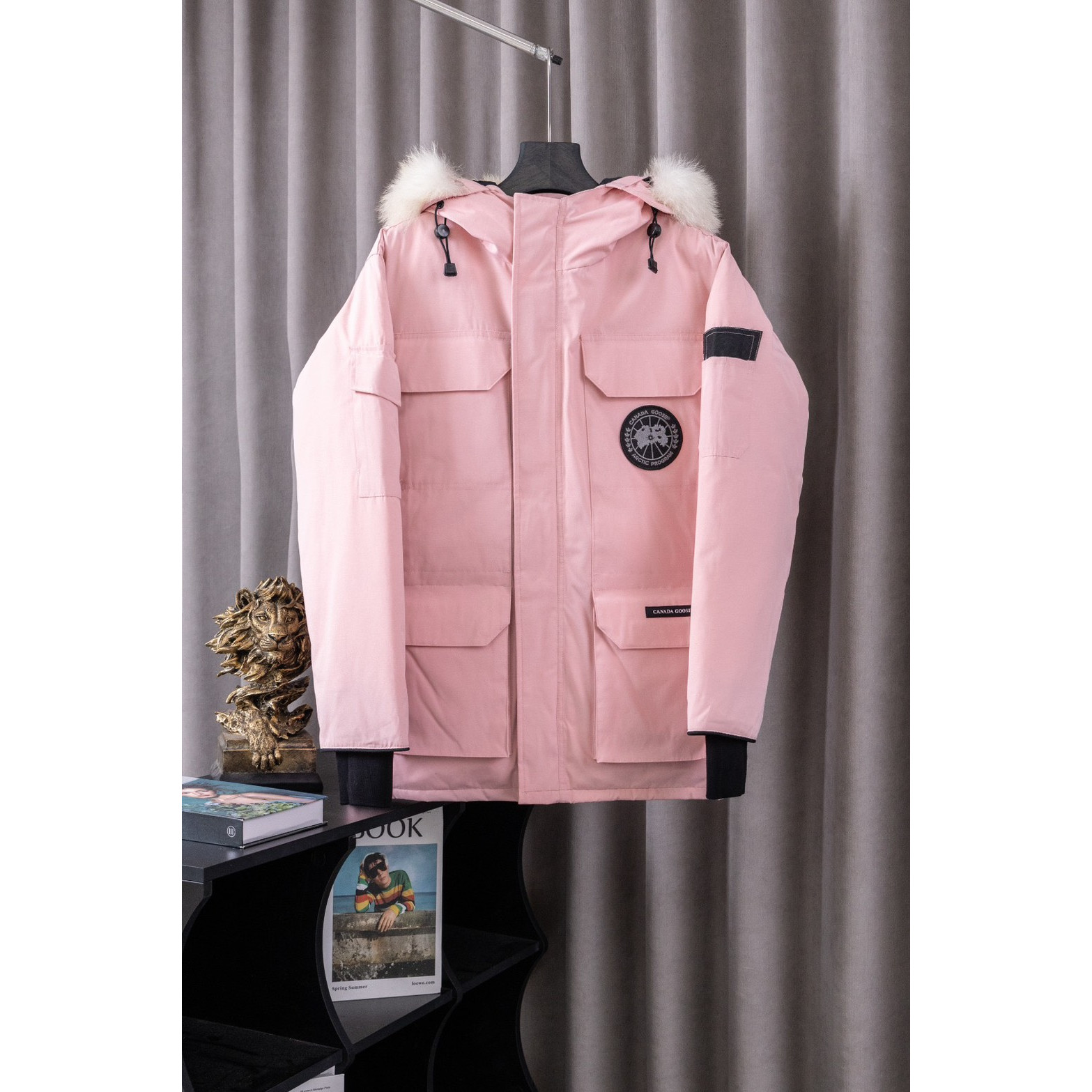 <p>Canada Goose 顶级狼毛Expedition 08款 4660M 远征派克羽绒服(粉色)</p>