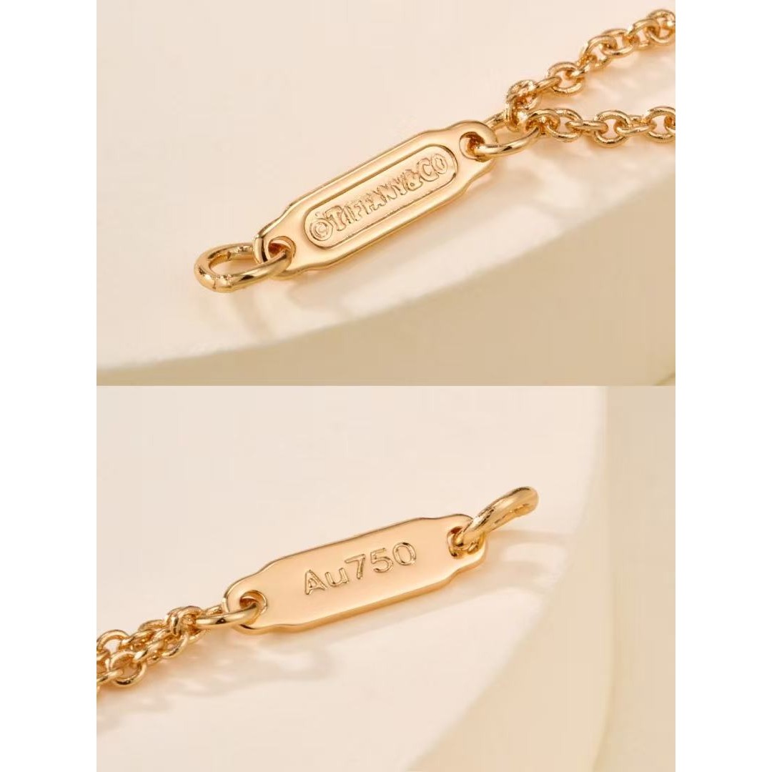 <p>Tiffany &amp; Co.&nbsp;尼四爪单钻</p>