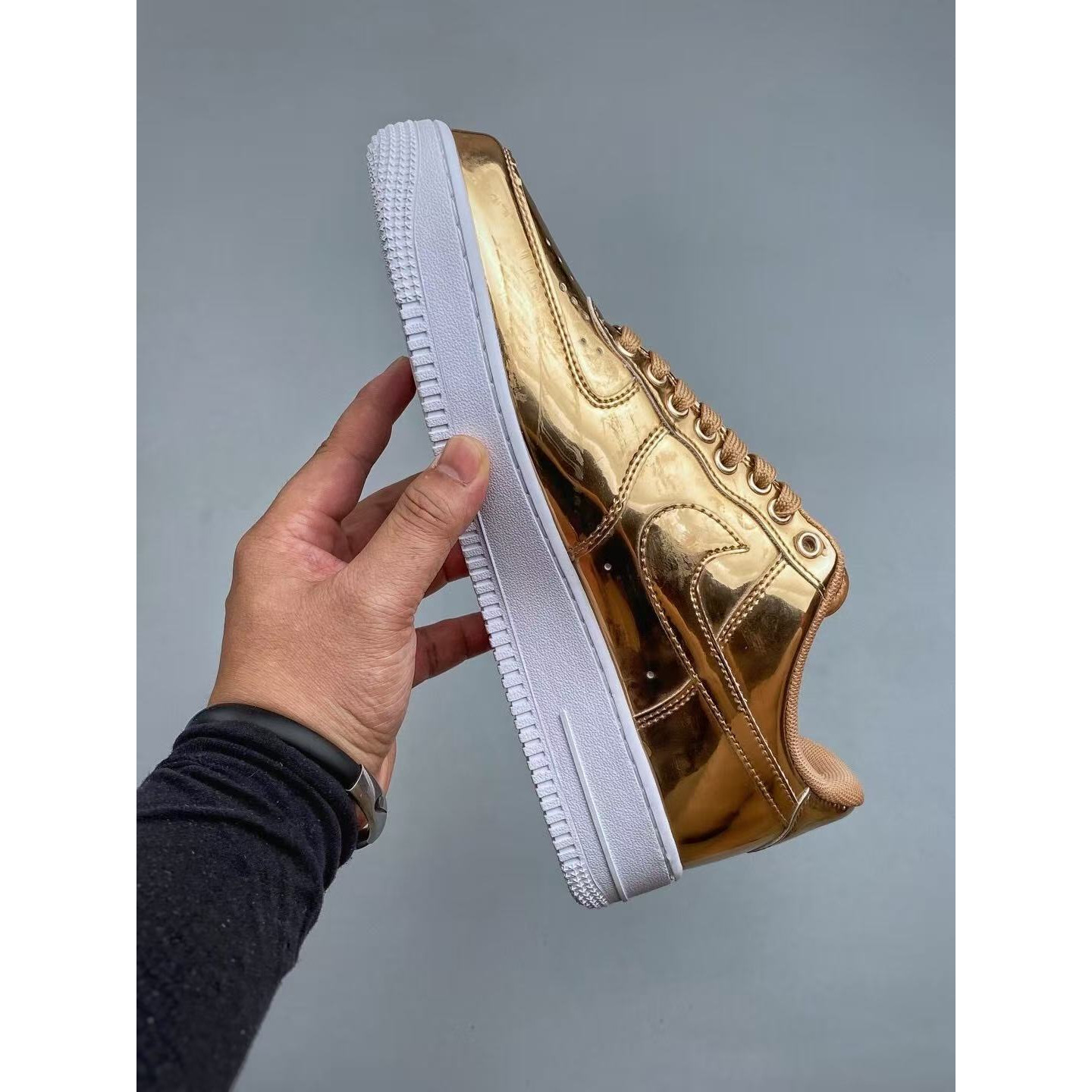 <p>全色&nbsp;Nike Air Force1 07 low&nbsp; (金/銀/銅)</p>