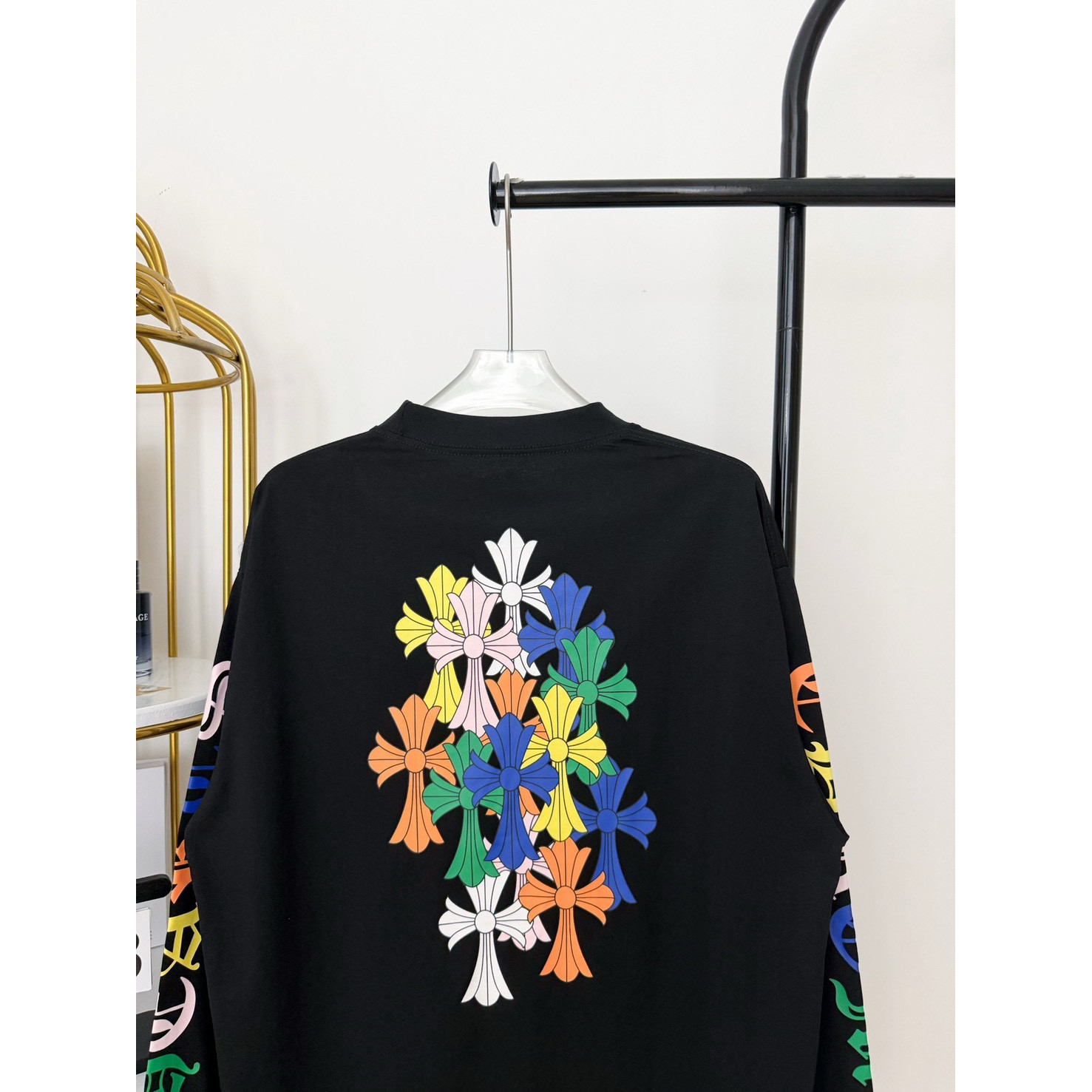 <p>Chrome Hearts 彩色十字圆领长T(HE272黑)</p>