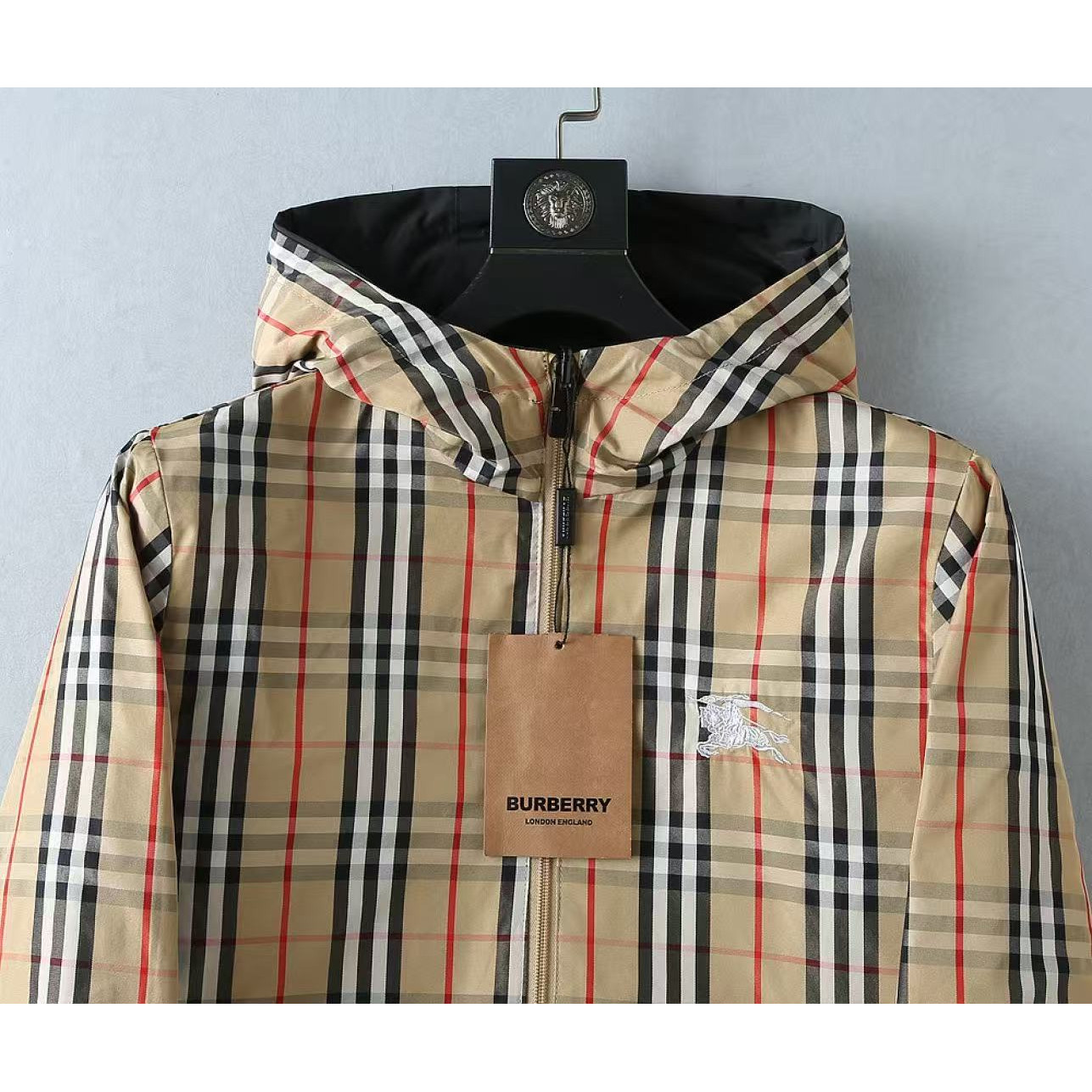 <p>BURBERRY 男士夹克外套(800879)</p>