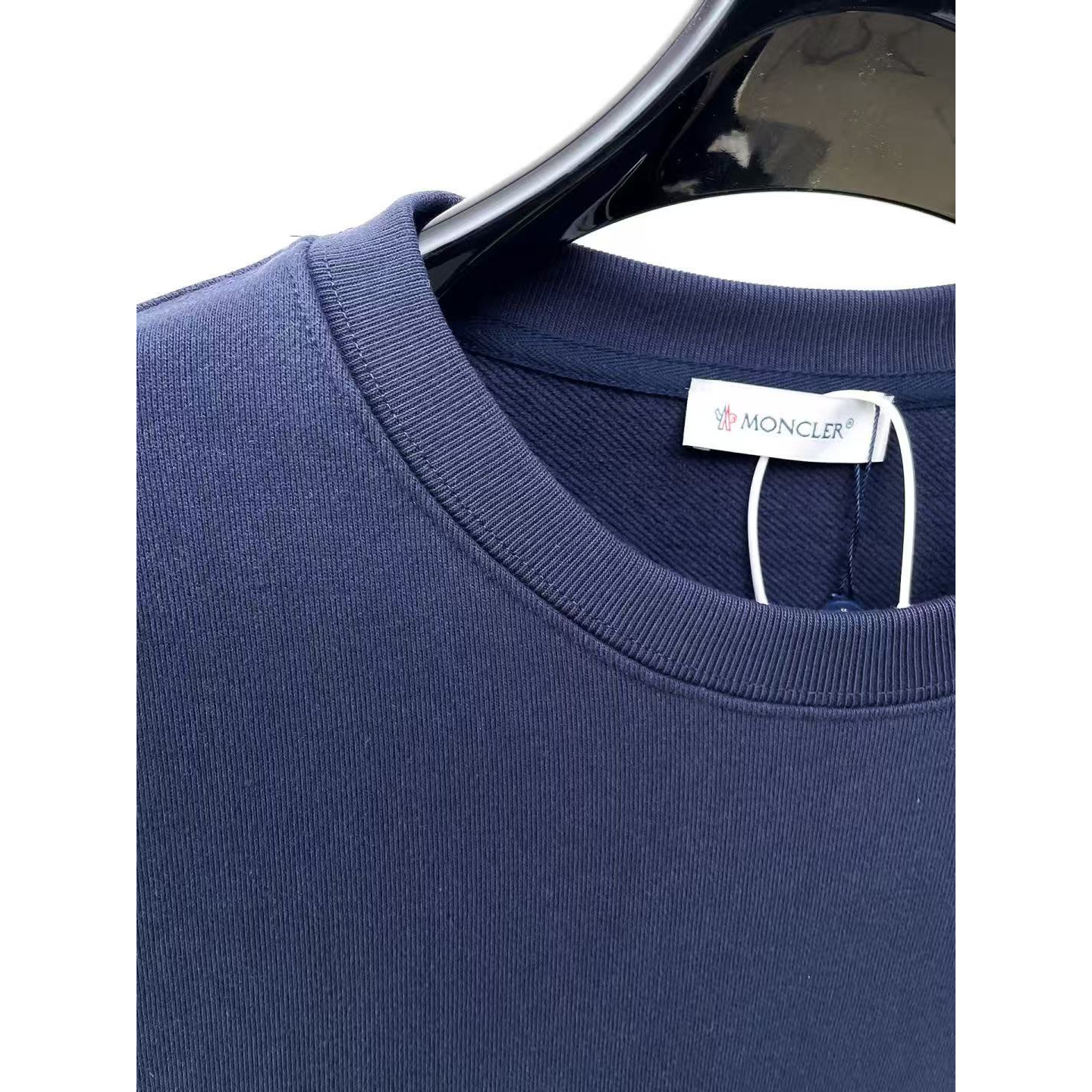 <p>MONCLER 圆领卫衣(藍)</p>