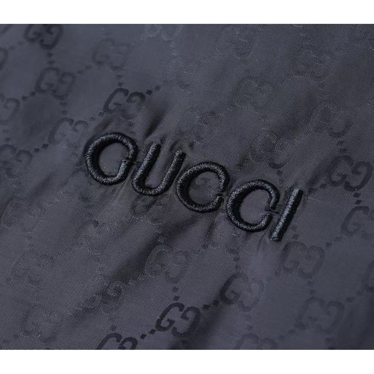 <p>GUCCI 男士夹克外套(800822)</p>