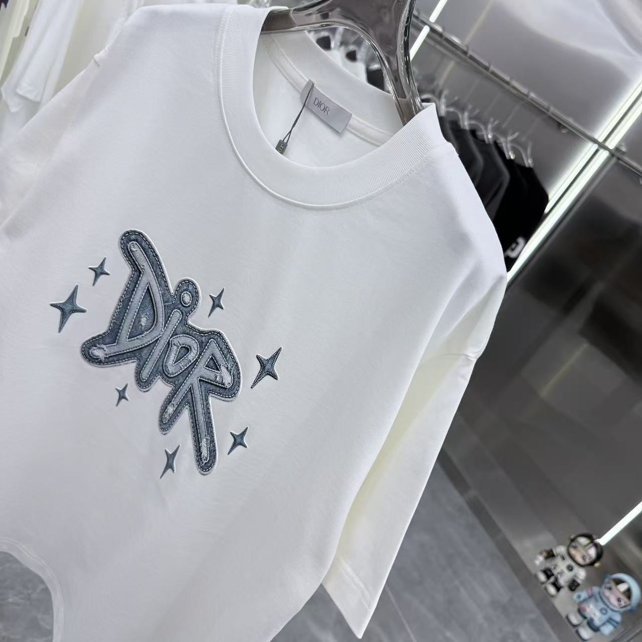 <p>DIOR 圓領T恤</p>