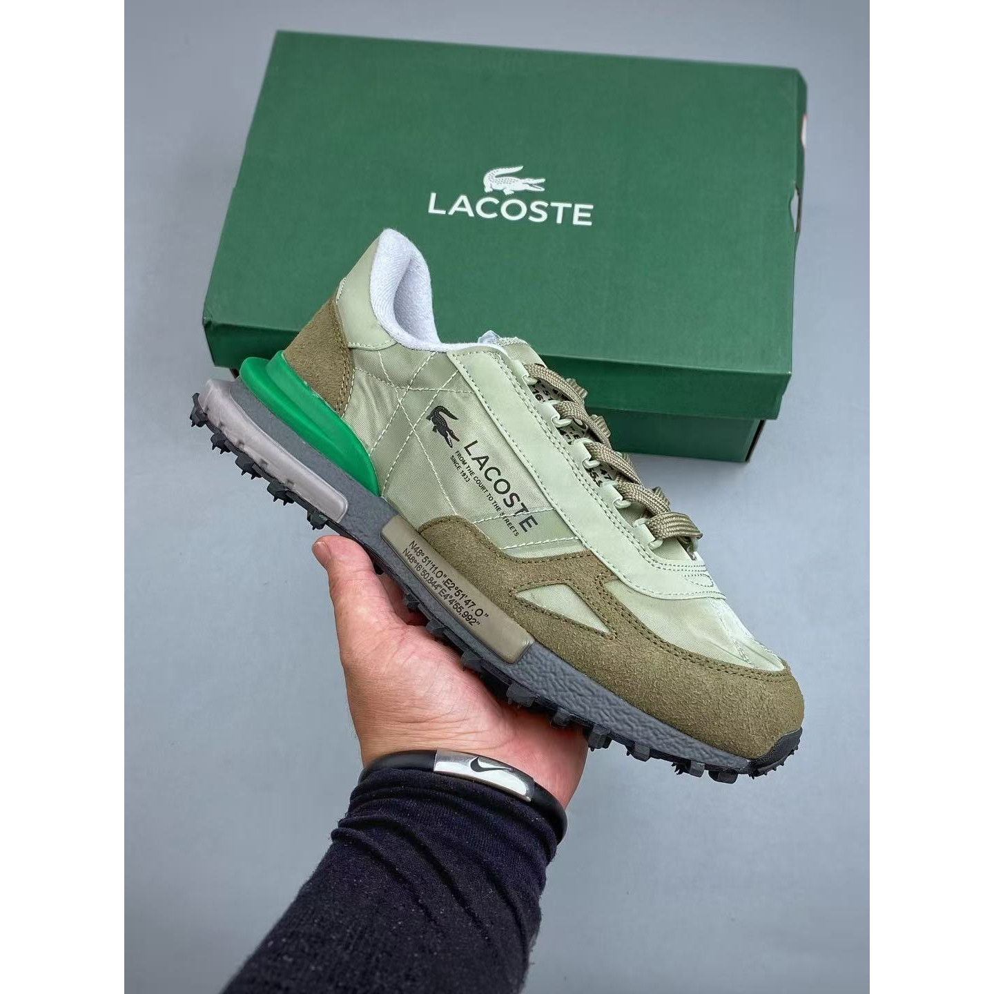 <p>LACOSTE 生活休闲鞋(綠)&nbsp;</p>