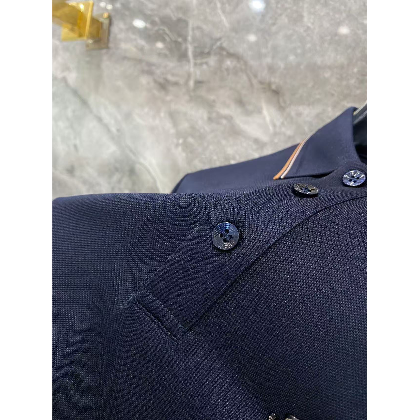 <p>Loro Piana 秋冬长袖Polo(783006)</p>