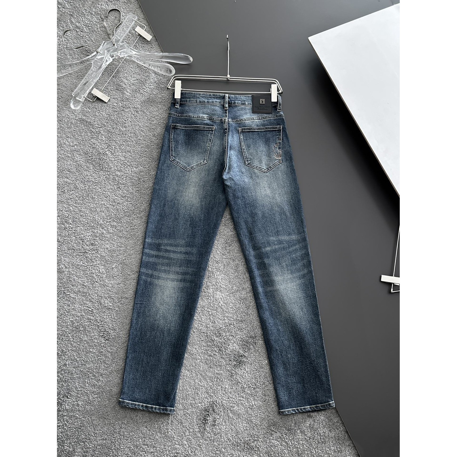 <p>Ralph Lauren&nbsp;高品质牛仔裤</p>