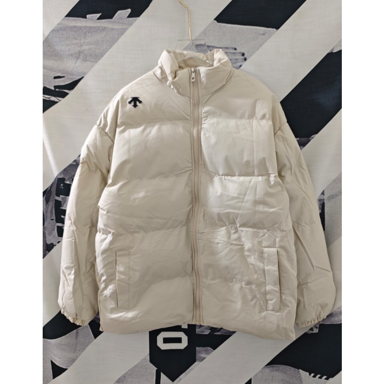 <p>DESCENTE 棉外套(杏)</p>