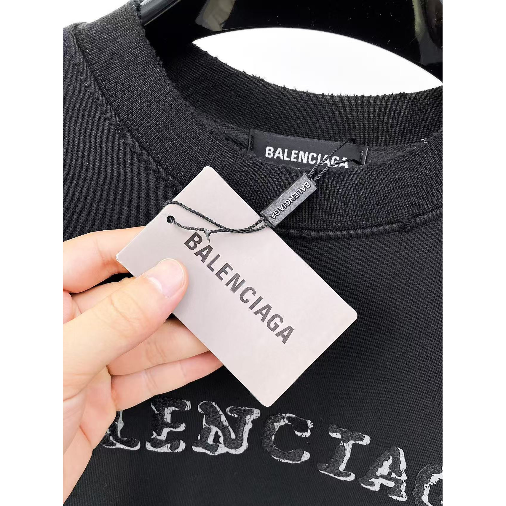 <p>Balenciaga 圓領長袖T恤(黑)</p>