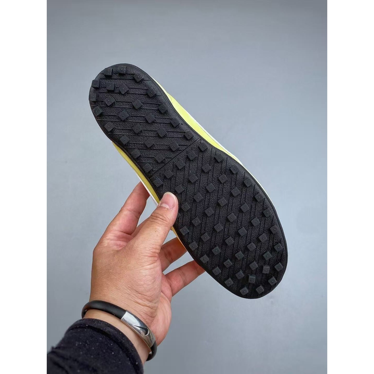 <p>NIKE MOON SHOE OG SP 休闲板鞋(黃)</p>