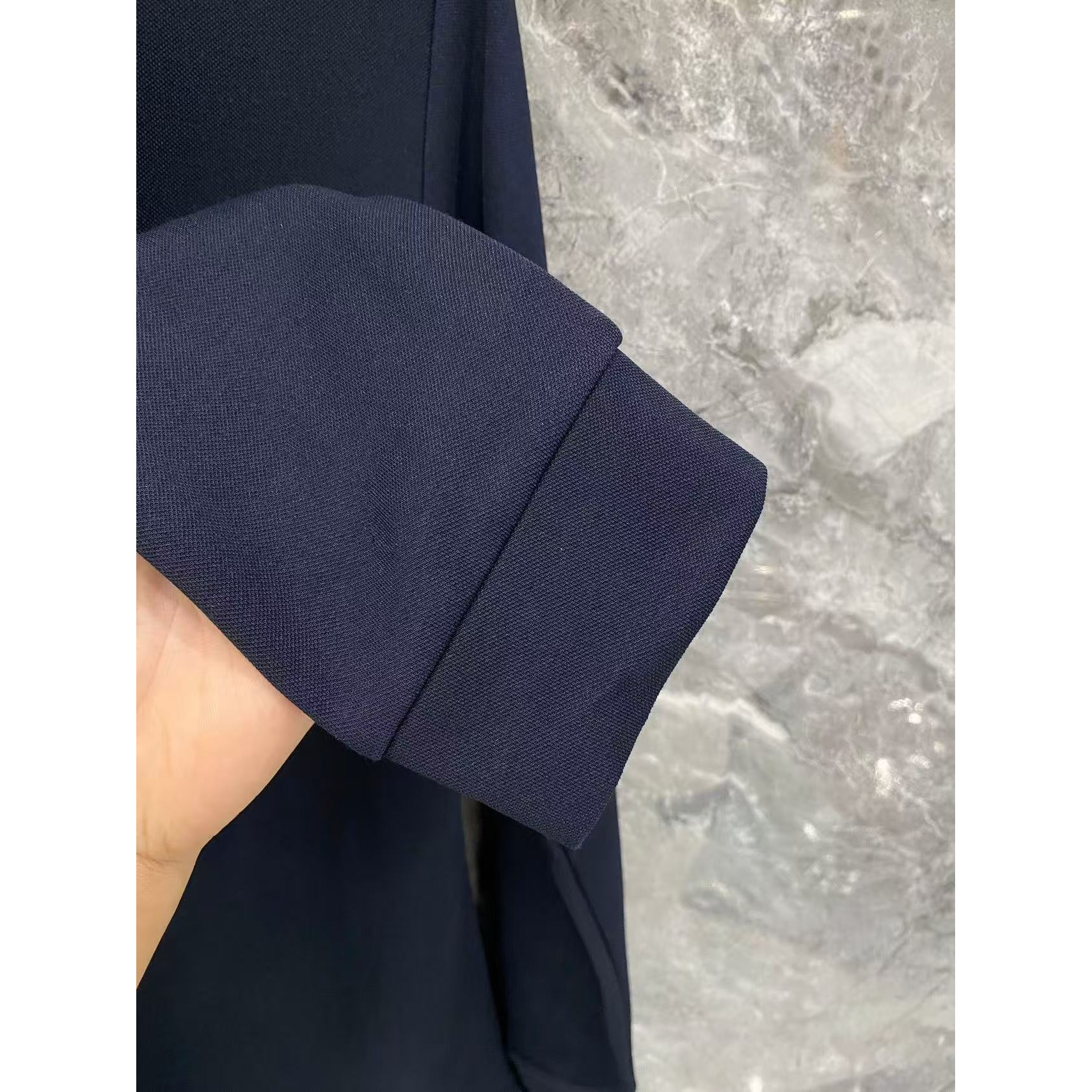 <p>MONCLER 秋冬长袖Polo(782996)</p>