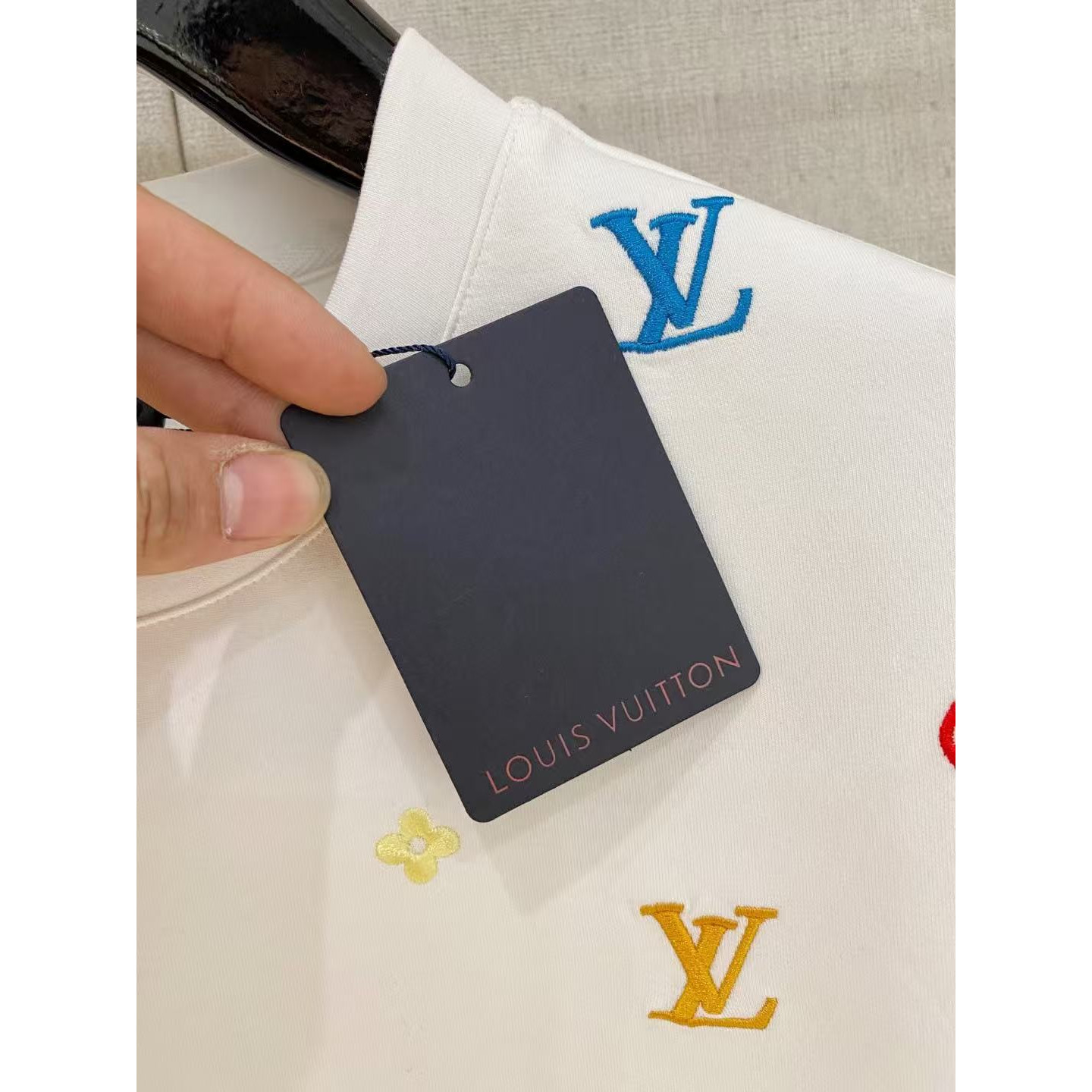 <p>LV 太空棉卫衣(白)</p>
